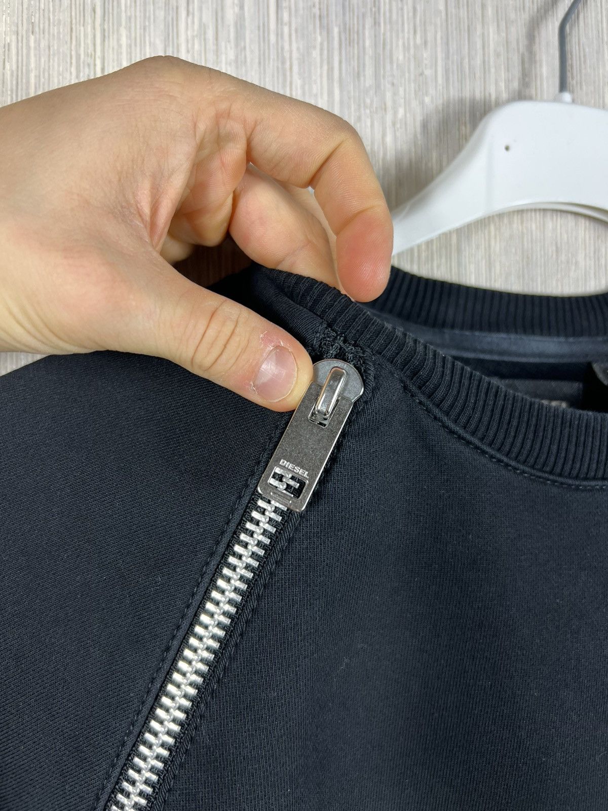Diesel Vintage Diesel avant garde zippers crewneck opium sweatshirt Size US M / EU 48-50 / 2 - 14 Thumbnail