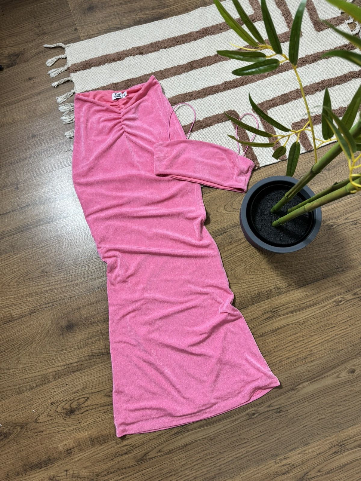 image of Avant Garde x Vintage Stretch Pink Y2K Top + Long Skirt Set Suit, Women's (Size XS)