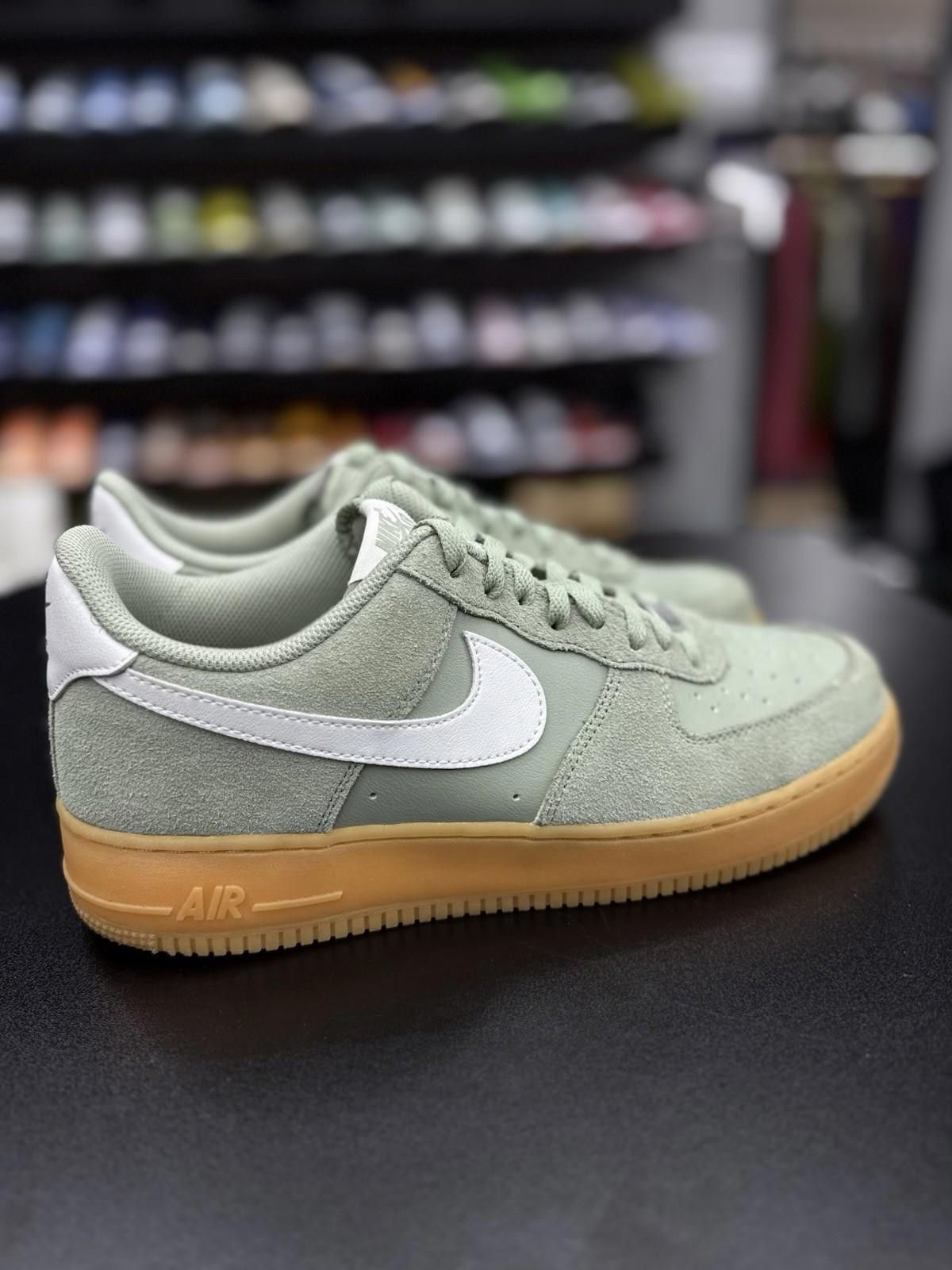 Nike Nike Air Force 1 Low '07 LV8 Jade Horizon FQ8714-300 (11) Size US 11 / EU 44 - 3 Thumbnail