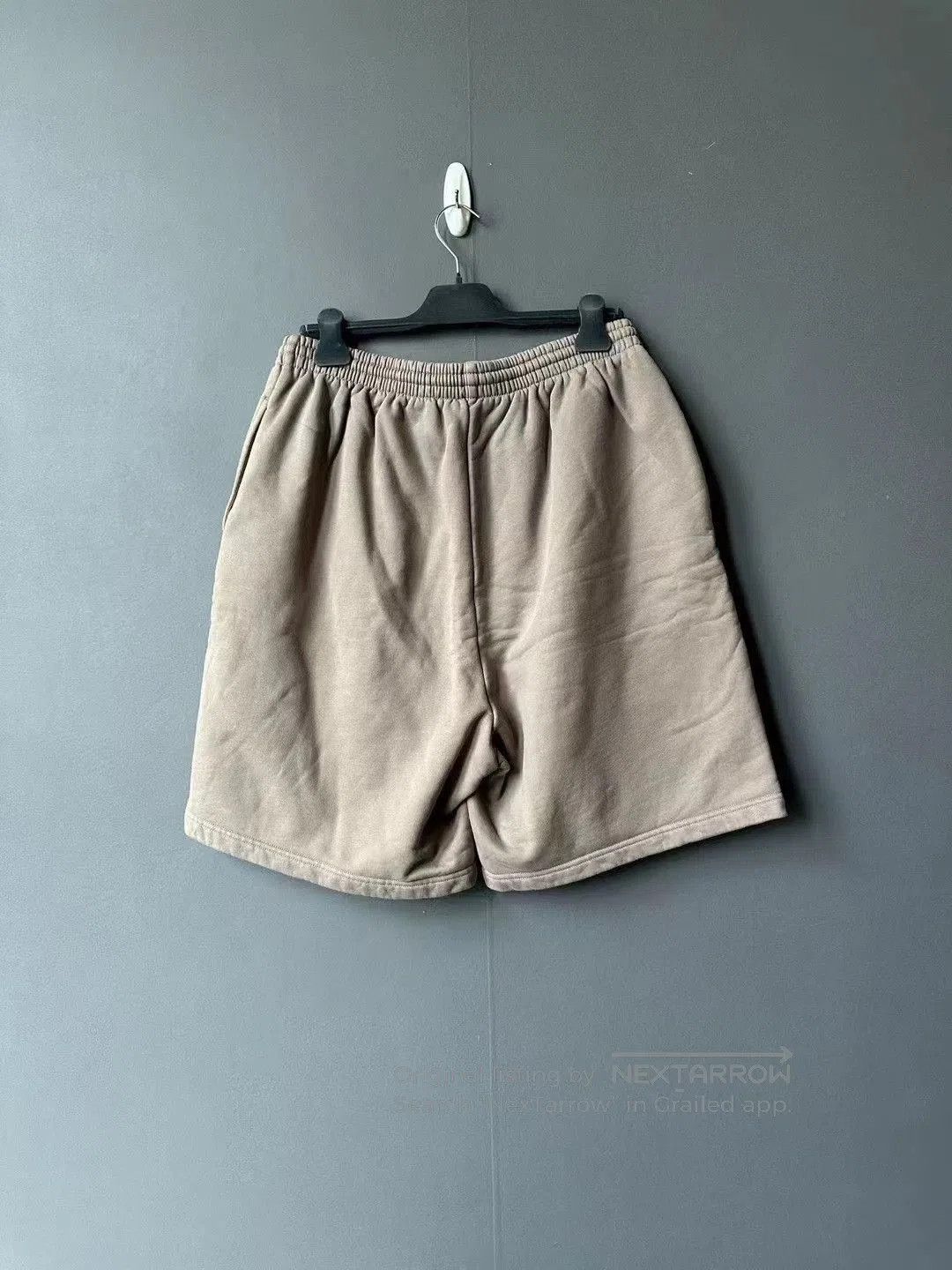 Balenciaga Balenciaga Brown Embroidered Shorts. Size US 26 / EU 42 - 2 Thumbnail