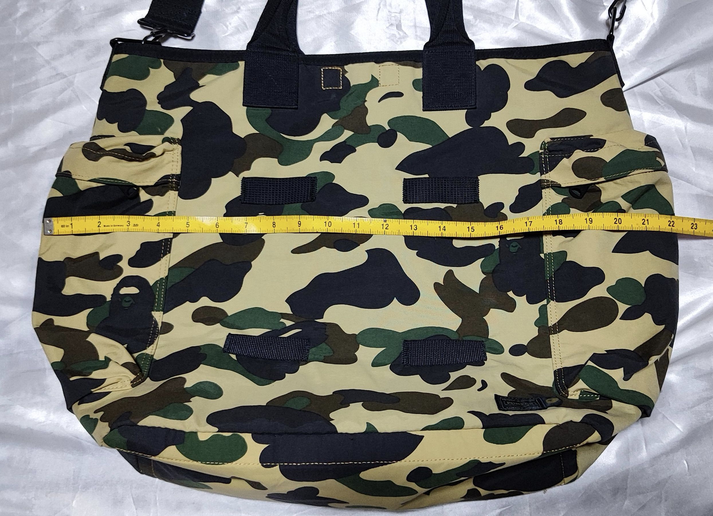 Bape × Porter PORTER x A BATHING APE Reversible 1st Camo Tote Bag Size ONE SIZE - 5 Thumbnail