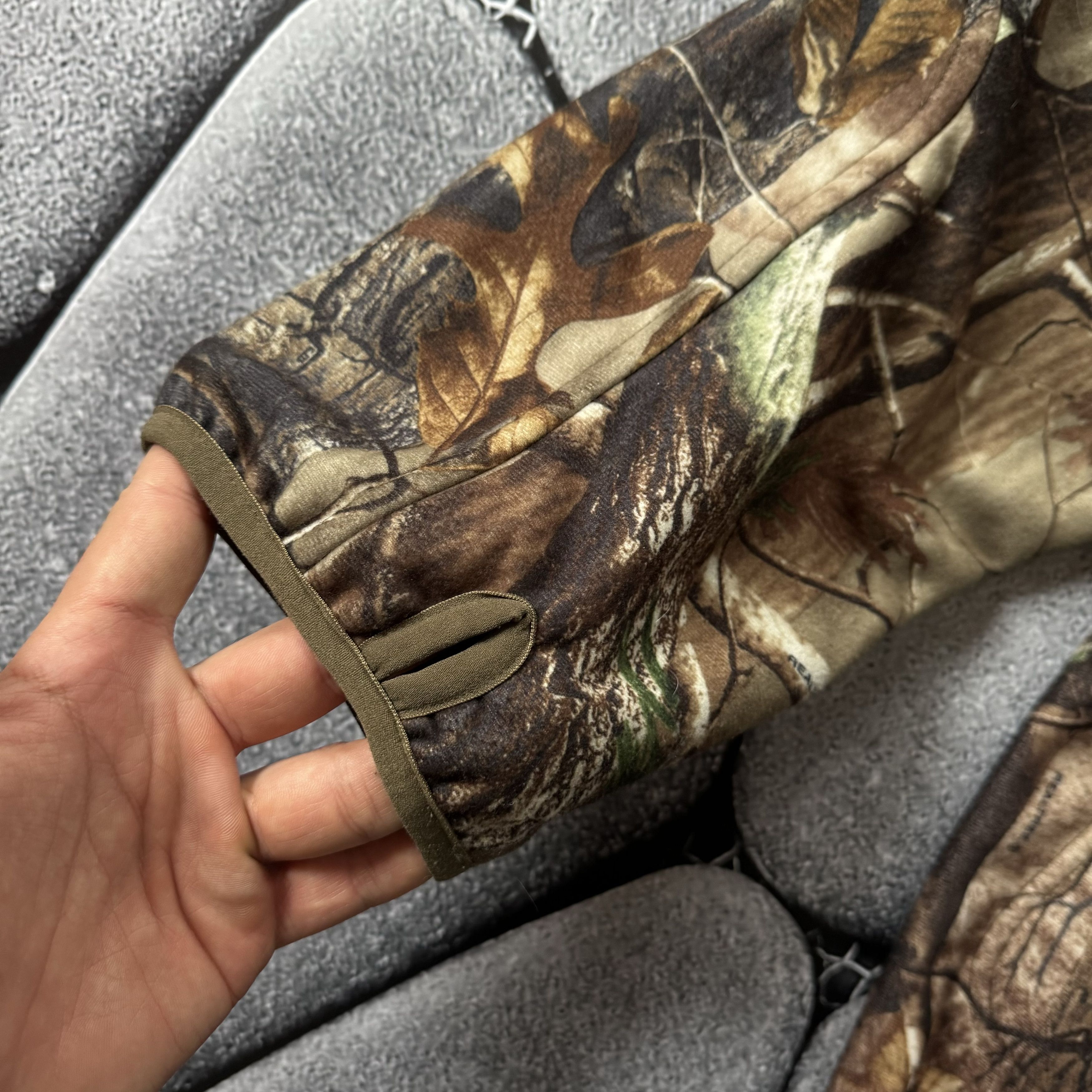 Realtree × Vintage REALTREE CAMO VINTAGE REVERSIBLE REFLECTIVE STRIPES JACKET Size US XL / EU 56 / 4 - 10 Thumbnail