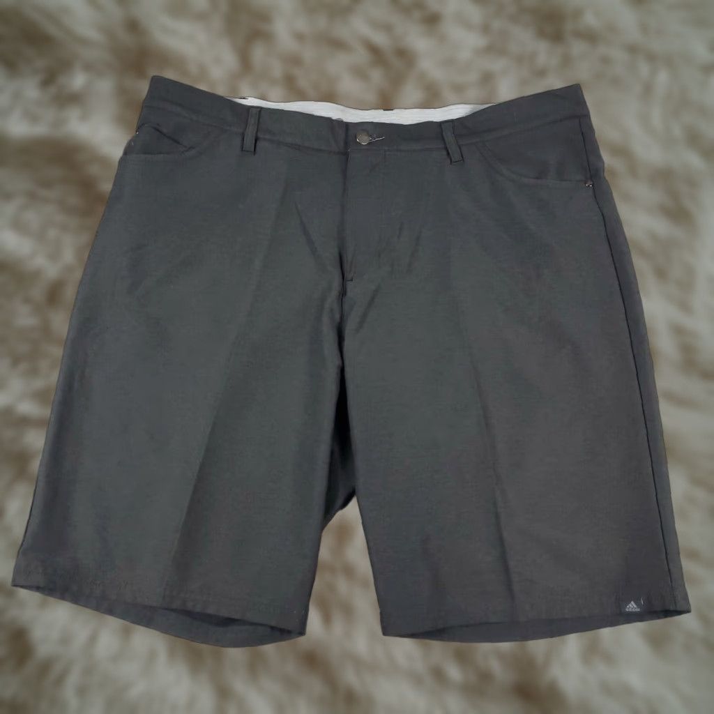 Adidas Adidas Shorts Mens Waist 38 Gray Golf Casual Flat Front Chino Size US 38 / EU 54 - 1 Thumbnail