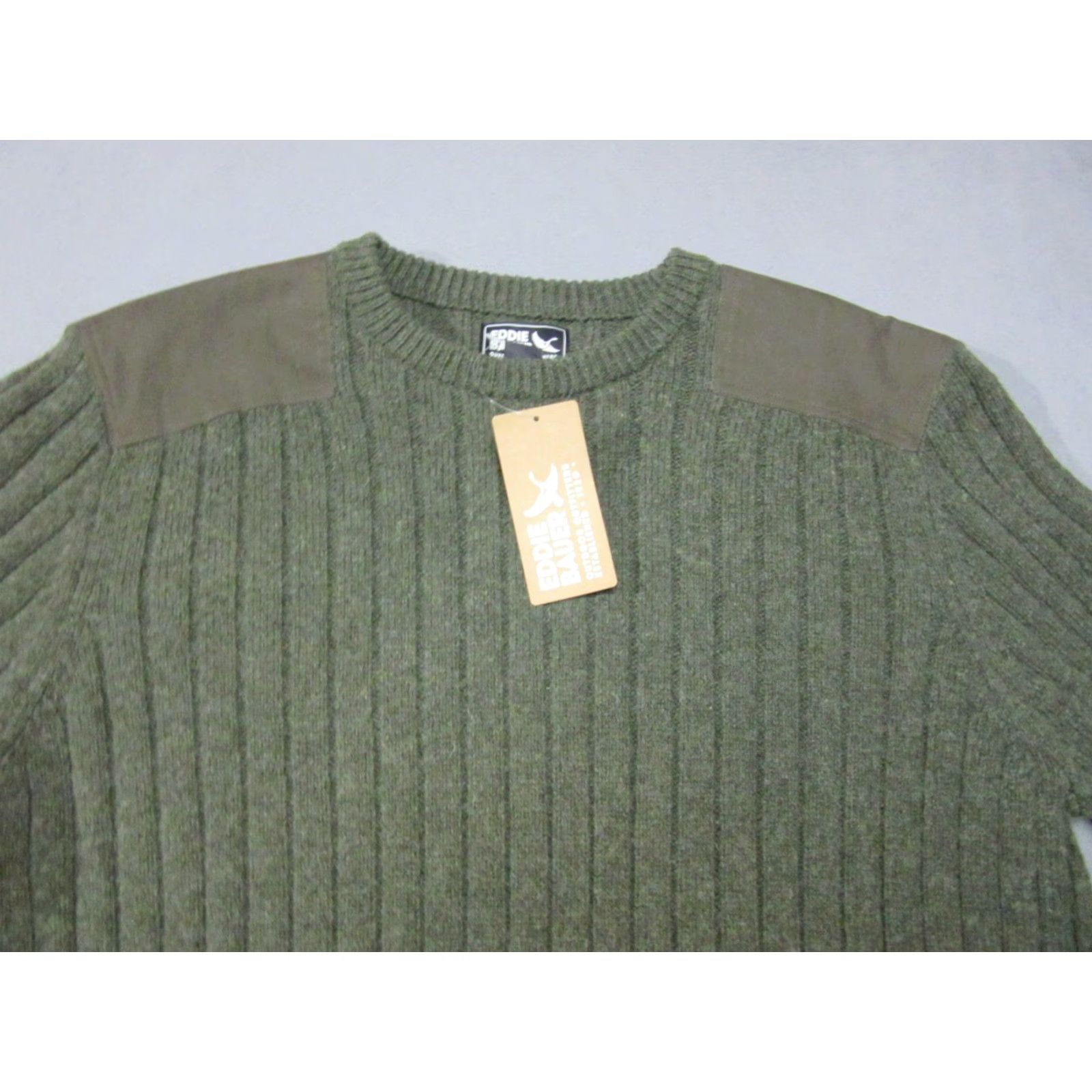 Eddie Bauer VINTAGE: No (but must avoid adding "N/A"); Omit. Sorry. Size US L / EU 52-54 / 3 - 2 Thumbnail