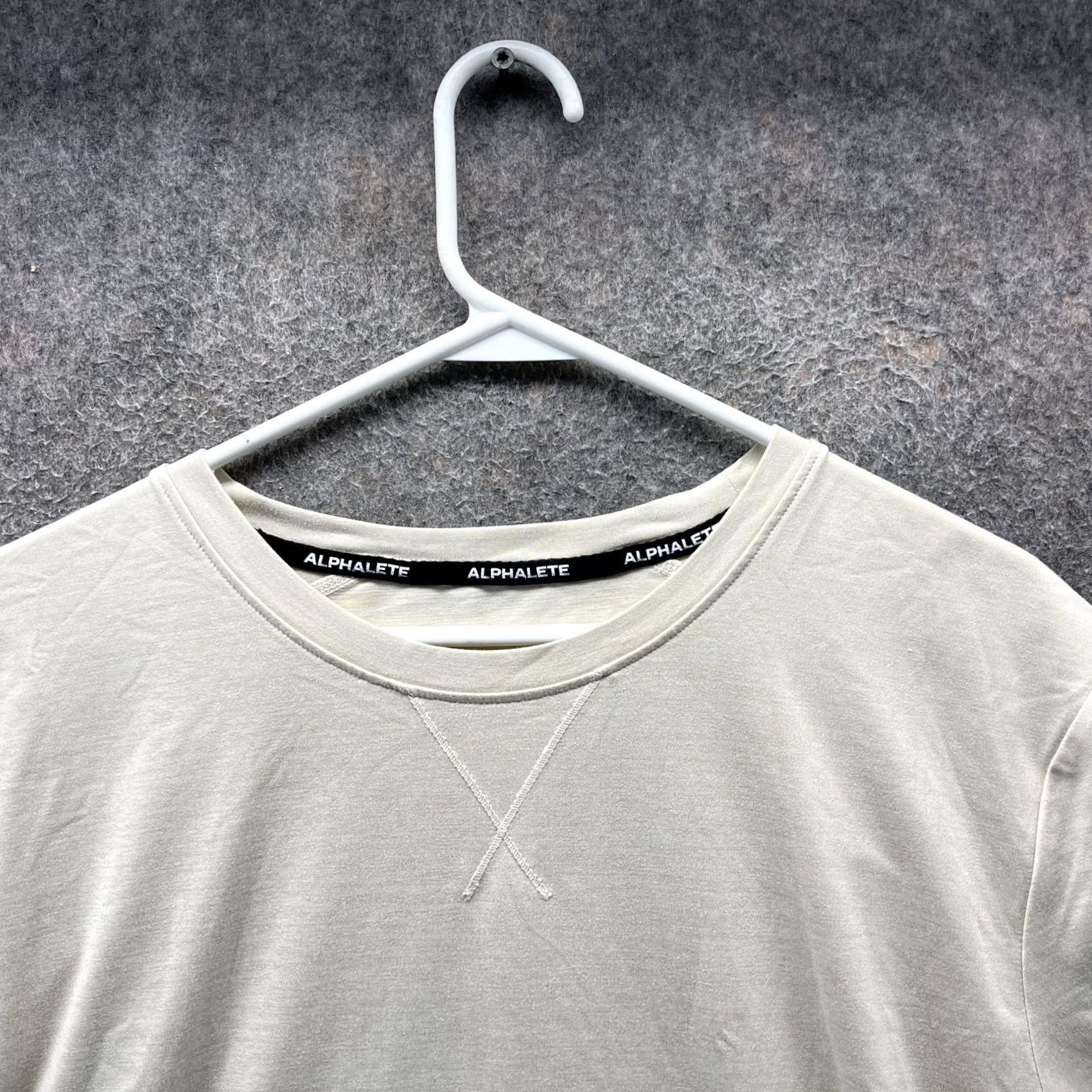 Vintage Alphalete Shirt Womens Large Beige Crewneck Short Sleeve Athletic Gym Tee Casual Size L / US 10 / IT 46 - 5 Thumbnail