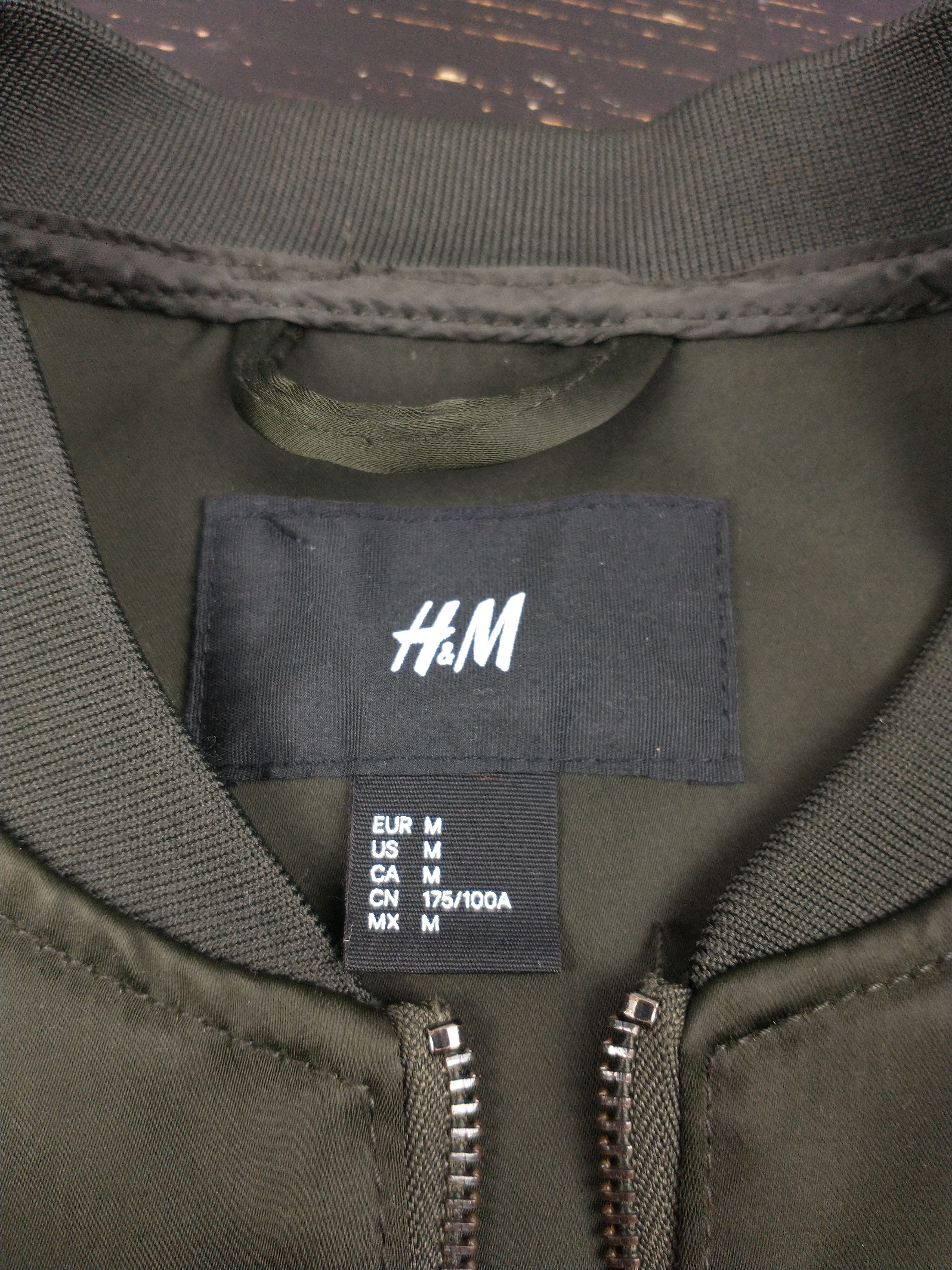 H&M × The Weeknd H&M x XO The Weeknd Jacket Bomber Green Dark Size M Slim Size US M / EU 48-50 / 2 - 3 Thumbnail