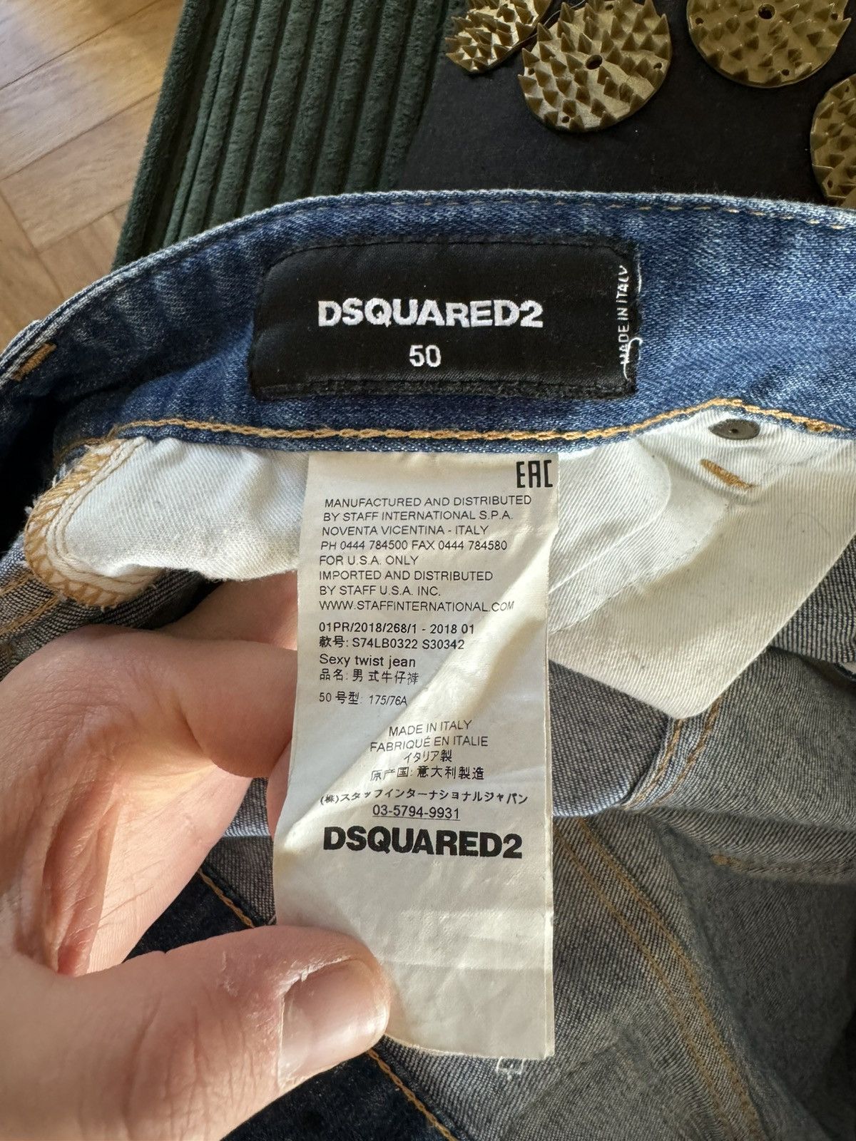 Designer × Dsquared2 Dsqsuared2 Denim Jeans sexy Twist jean Size US 34 / EU 50 - 5 Thumbnail