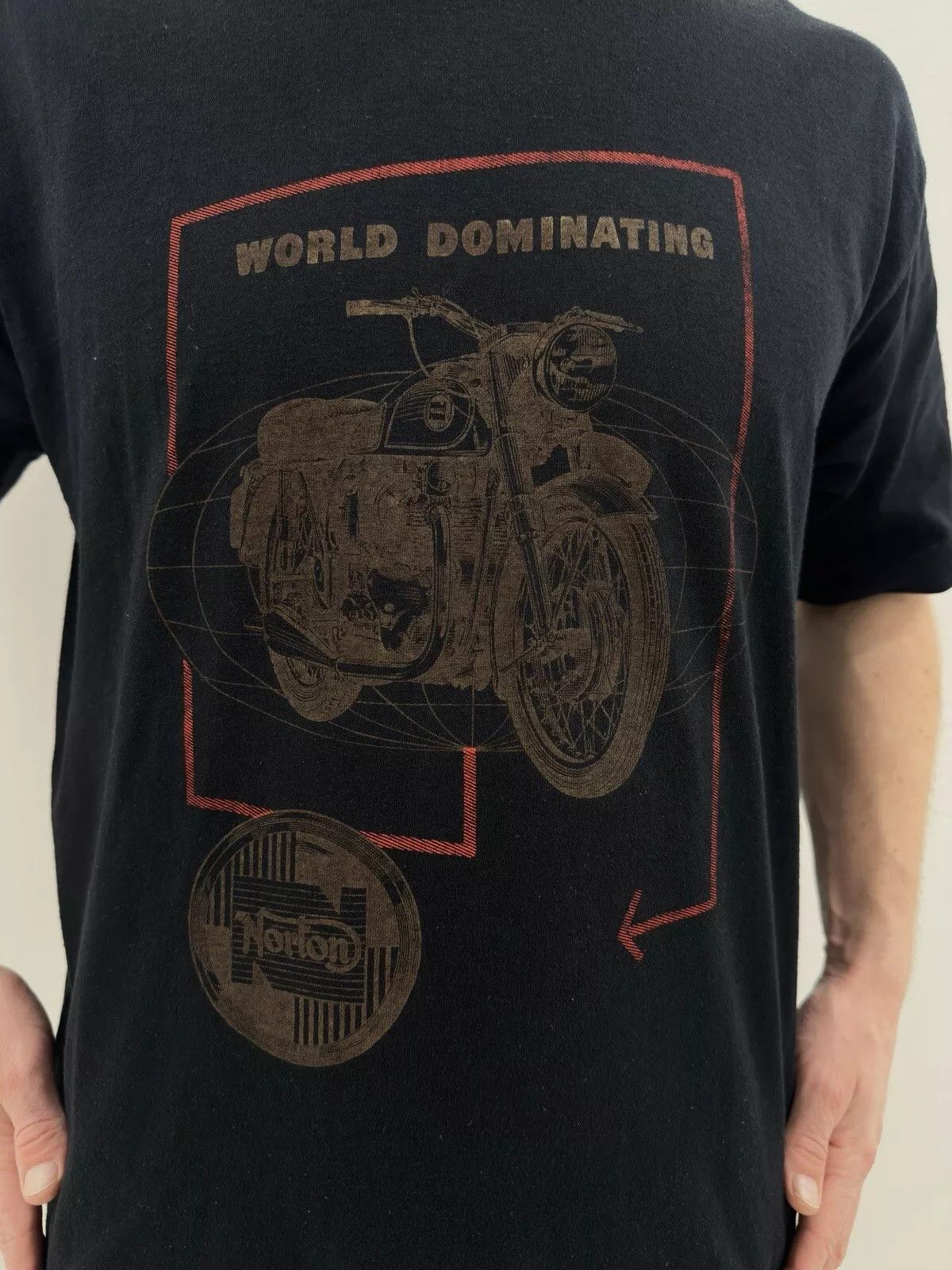 Vintage Vintage 1990s Norton British Motorcycle Screen Star Shirt Size US L / EU 52-54 / 3 - 4 Thumbnail