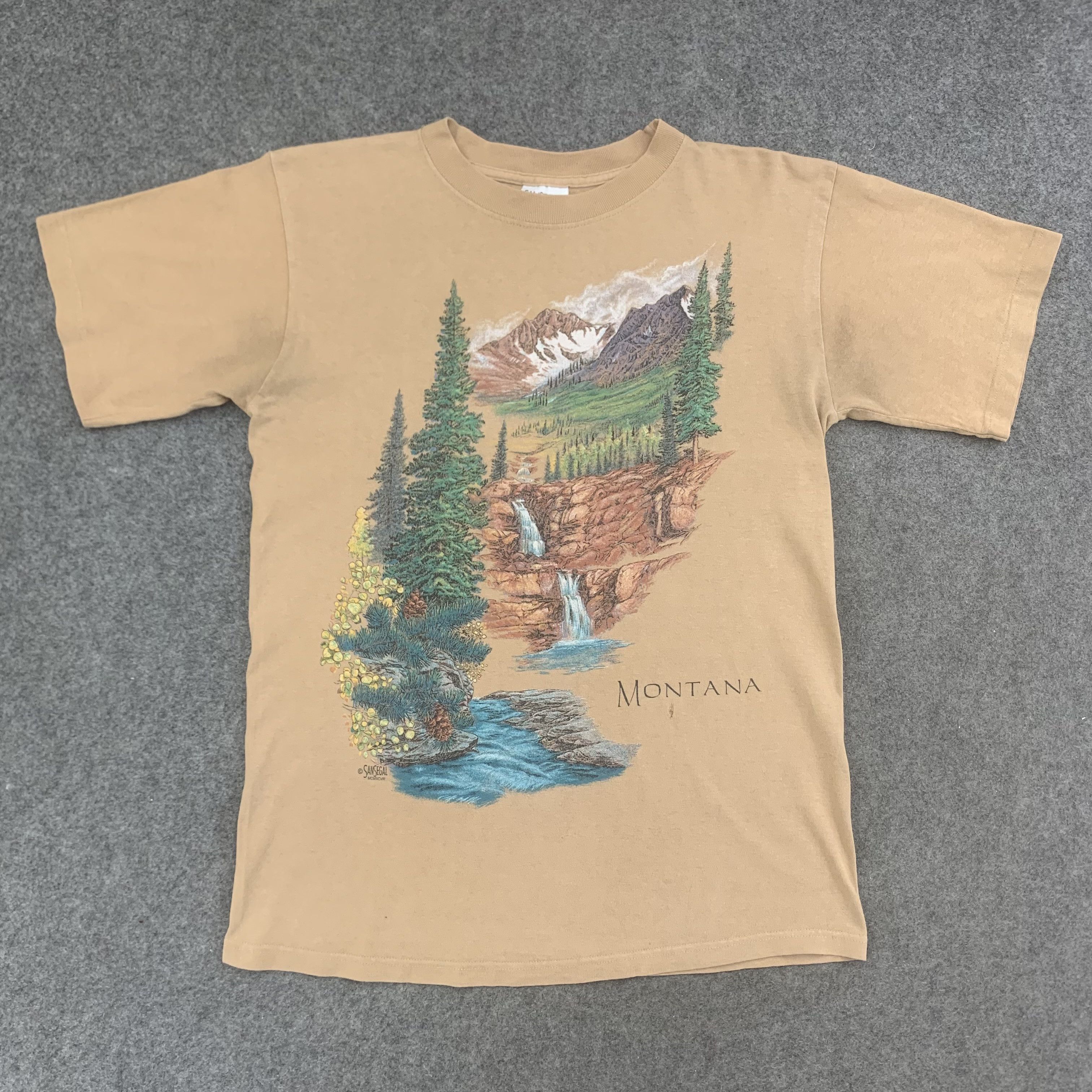 Vintage Vintage Montana Sansegal Tee Shirt - R012 Size US M / EU 48-50 / 2 - 1 Thumbnail