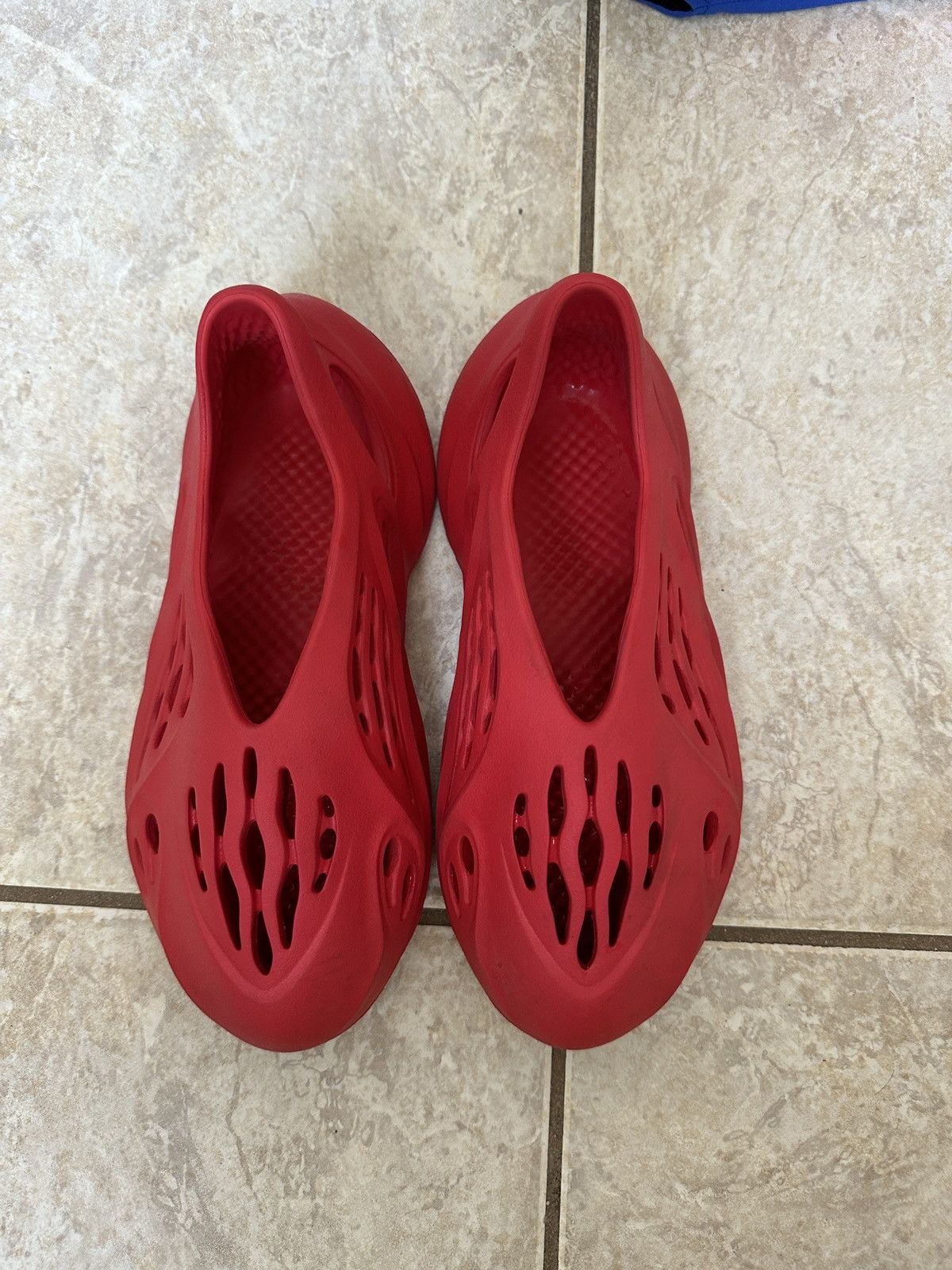 Adidas × Kanye West Adidas Yeezy Foam RNNR Size US 7 / EU 40 - 2 Thumbnail