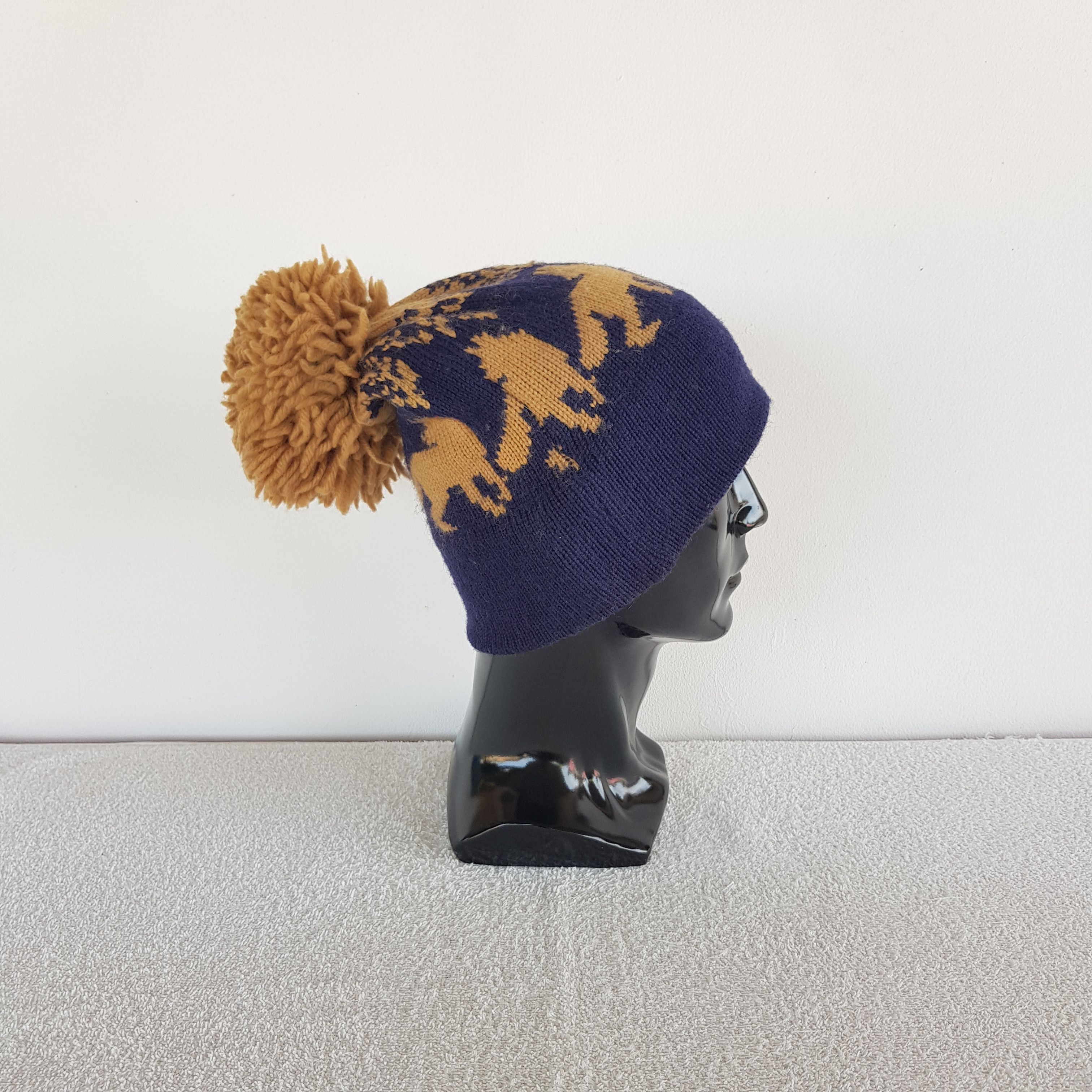 Japanese Brand Vintage 90s The Mountain Beanie Snow Caps Hats Size ONE SIZE - 3 Thumbnail