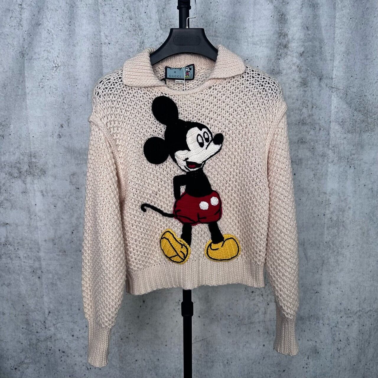 Gucci Gucci Knit Beige Sweater XS Women Size XS / US 0-2 / IT 36-38 - 1 Thumbnail