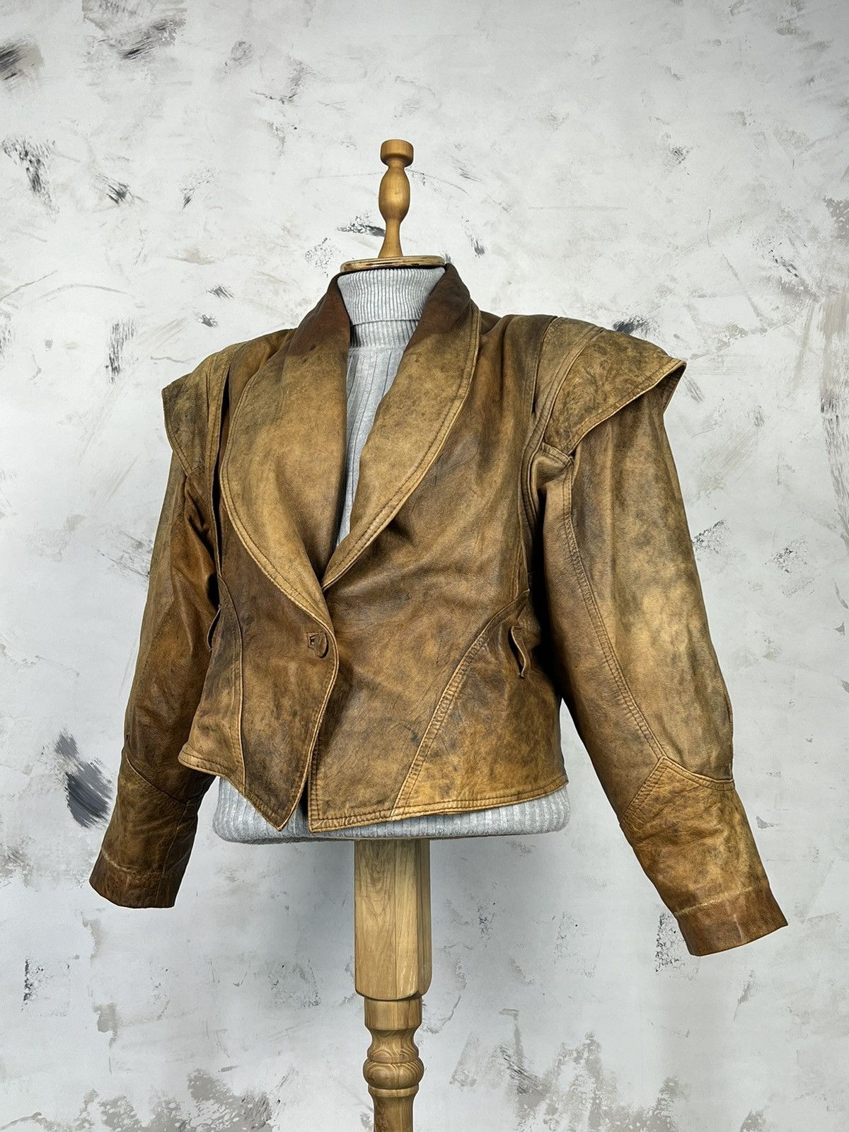 Vera Pelle Vintage Vera Pelle Leather Jacket Size M - L Size M / US 6-8 / IT 42-44 - 1 Thumbnail
