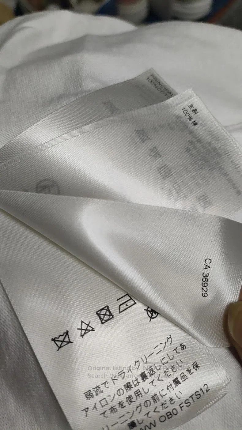 Louis Vuitton Louis Vuitton white short sleeves Size US L / EU 52-54 / 3 - 6 Thumbnail