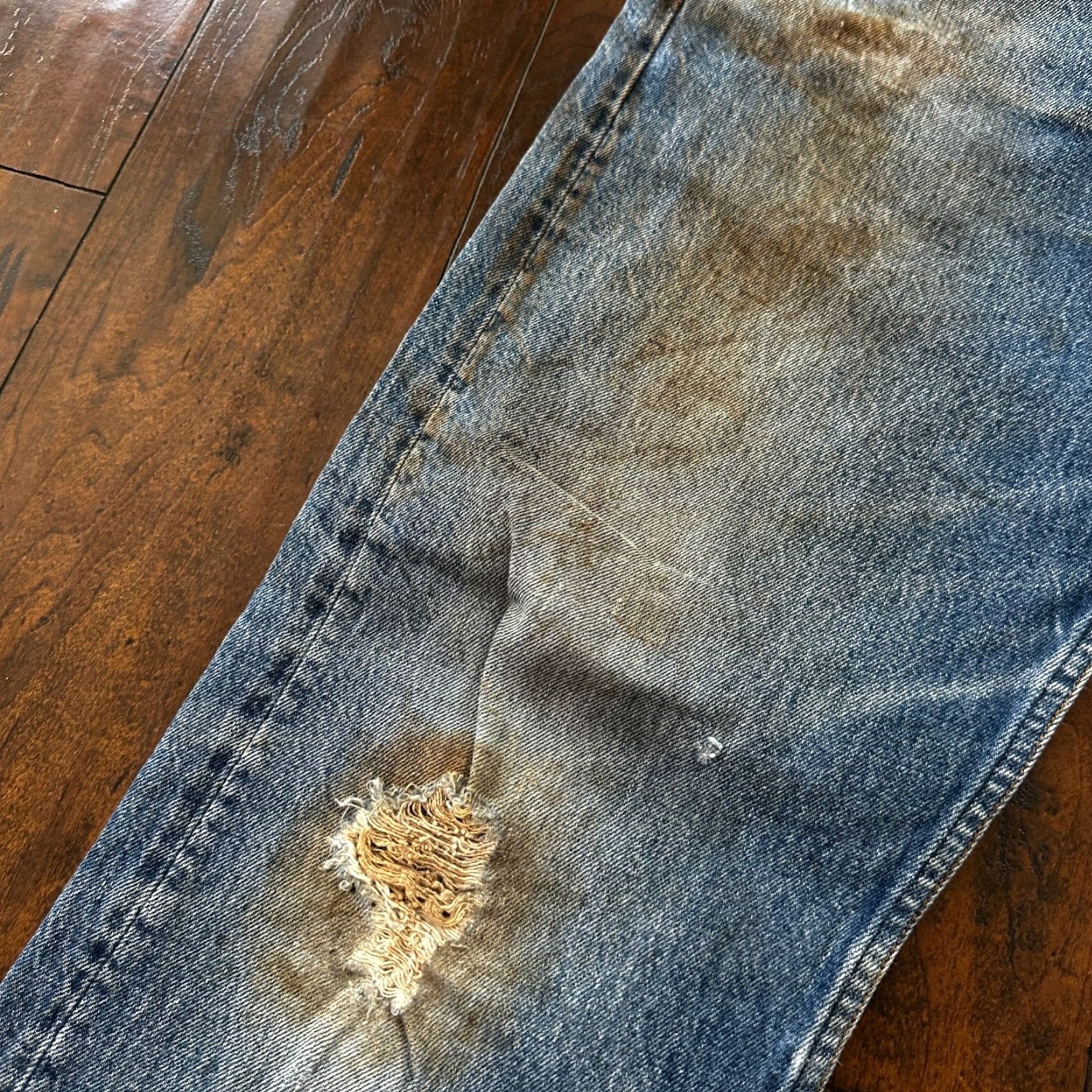 Levi's VINTAGE Levi's 501 Jeans 38x36 Blue Light Wash Straight Fit 90s Mens Size US 38 / EU 54 - 4 Thumbnail