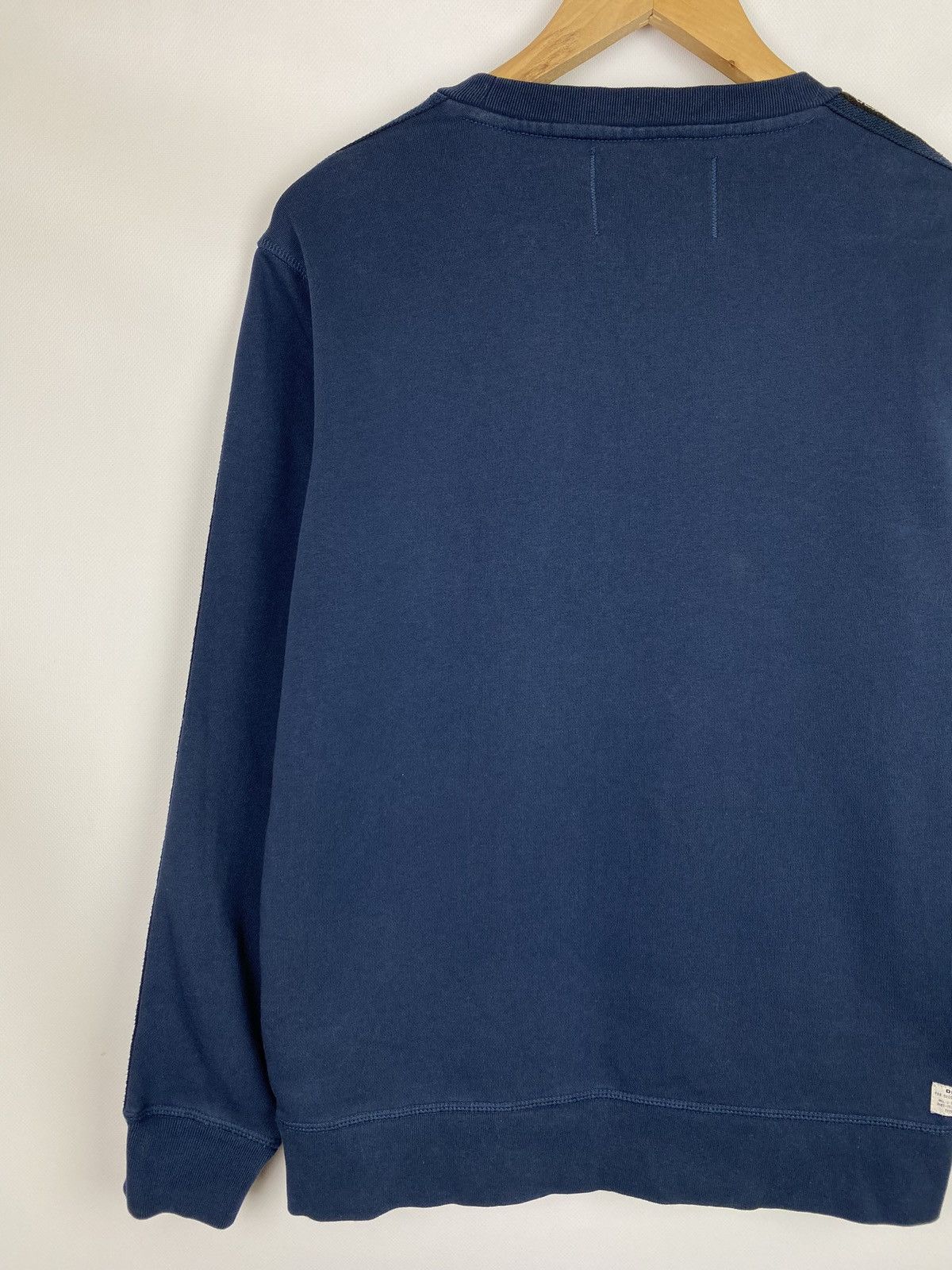 Diesel Diesel men’s crew neck sweatshirt pullover size M navy Size US M / EU 48-50 / 2 - 14 Thumbnail
