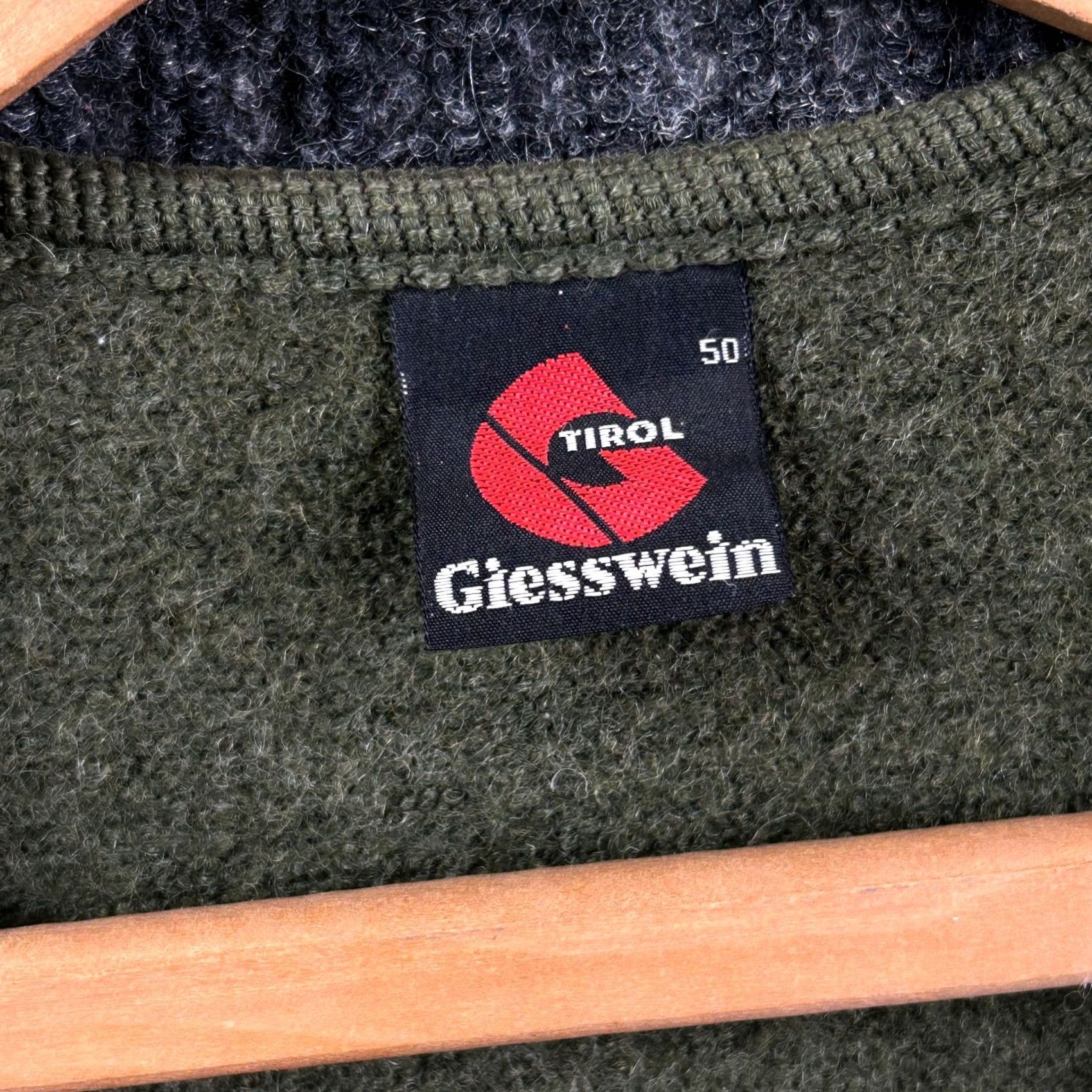 Vintage VINTAGE Giesswein G Tirol Vest Green 50 Pure New Wool Grandpa Thick Heavy Pocket Size US M / EU 48-50 / 2 - 2 Thumbnail
