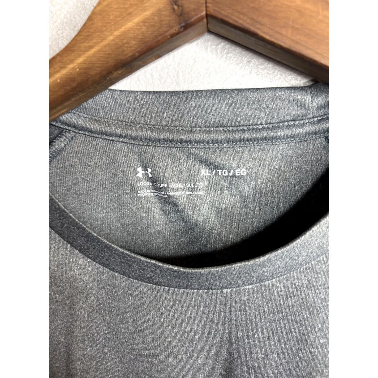 Under Armour Under Armour Shirt Mens XL Gray Short Sleeve Raglan Loose Fit Training Shirt T-Shirt Crew Neck Sports Moisture Wicking Size US XL / EU 56 / 4 - 3 Thumbnail