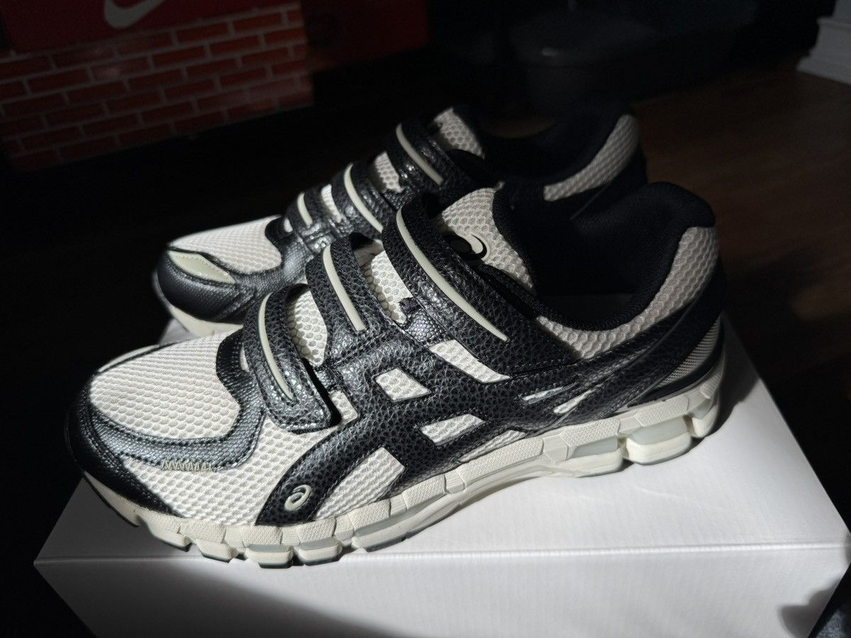 Asics ASICS Gel Kayano 20 HAL Studios “Bone” Size US 10.5 / EU 43-44 - 2 Thumbnail