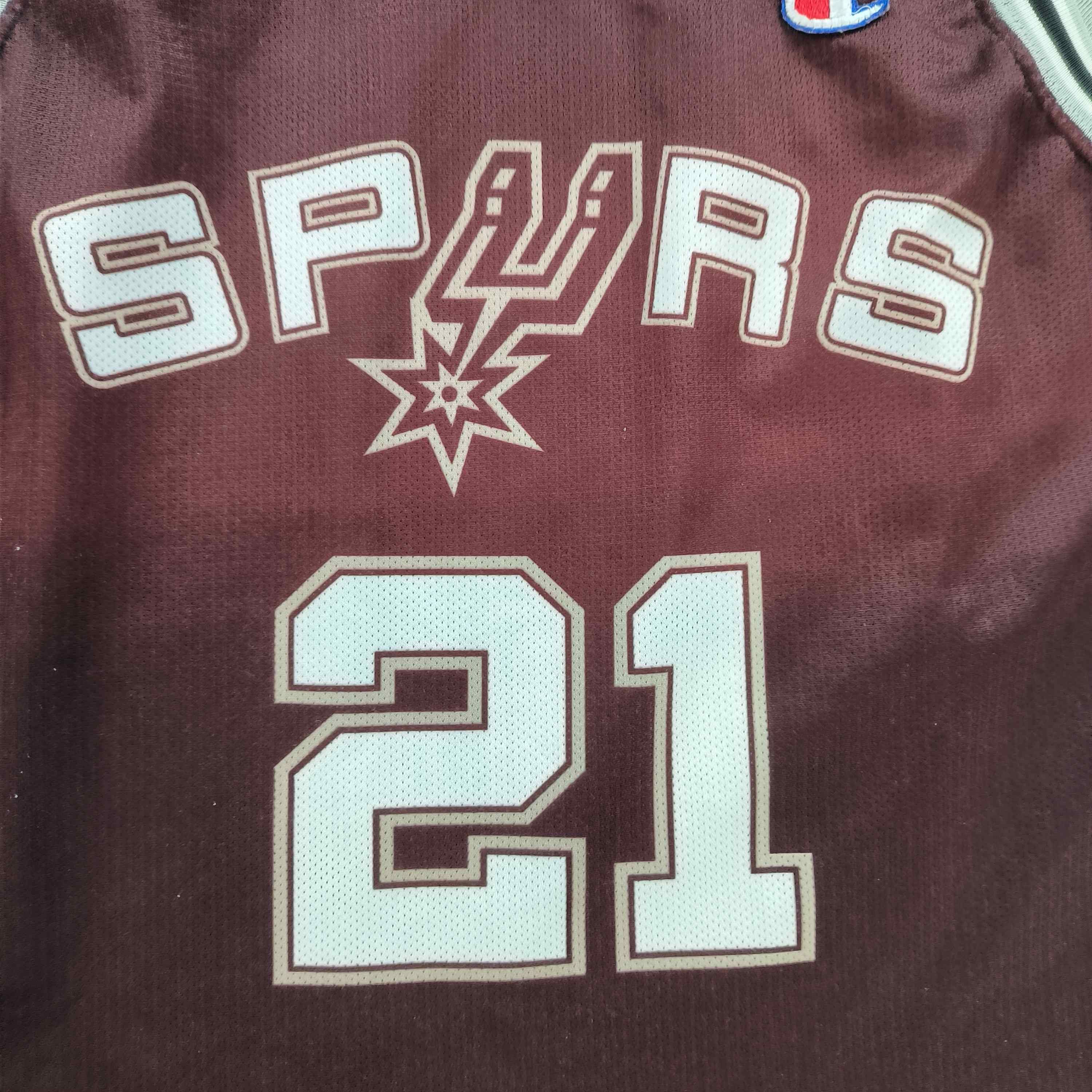 Champion San Antonio Spurs Tim Duncan Champion EU NBA jersey size XL Size US XL / EU 56 / 4 - 4 Thumbnail