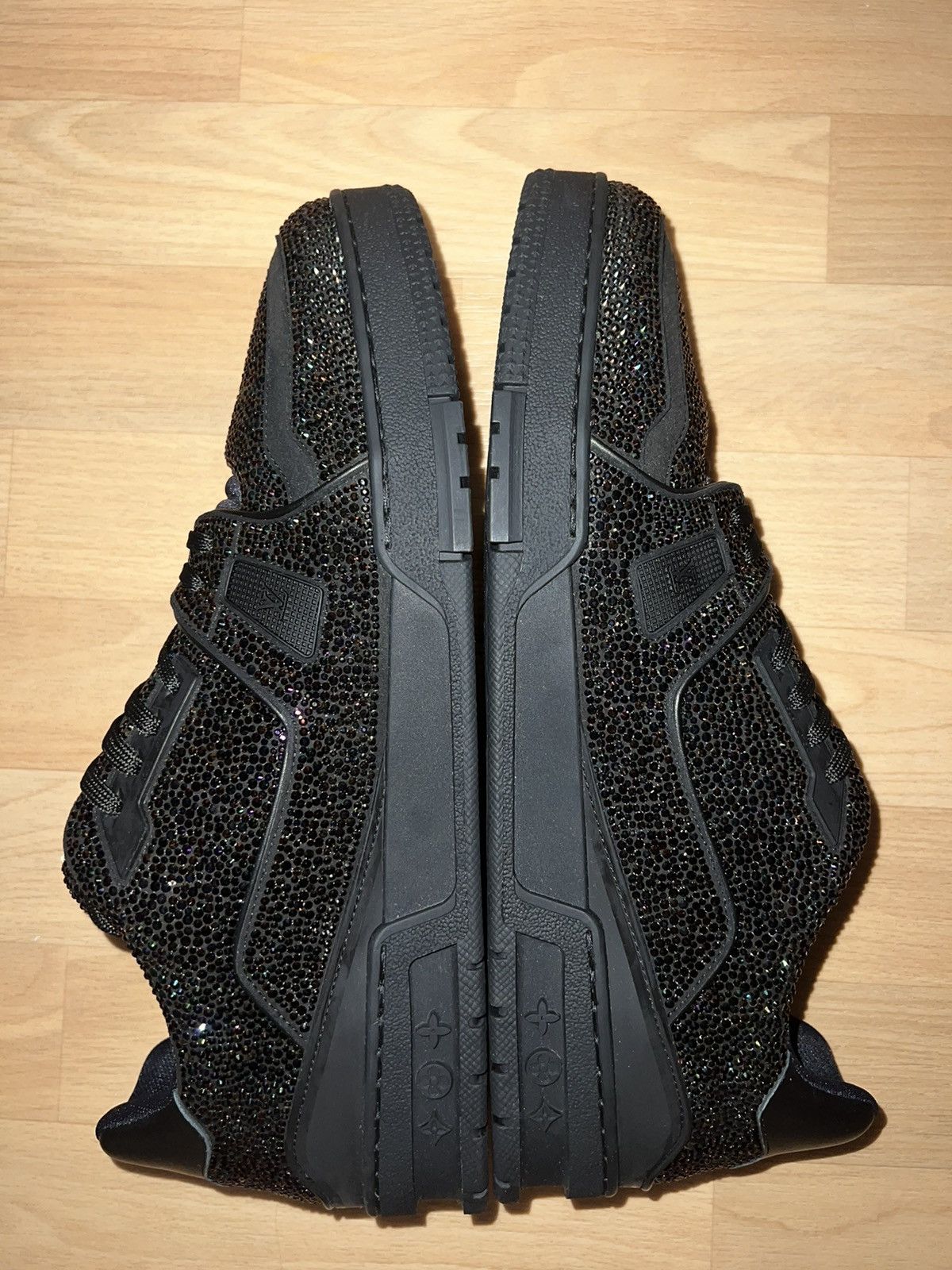 Louis Vuitton Louis Vuitton Crystal Trainer Size US 12 / EU 45 - 4 Thumbnail