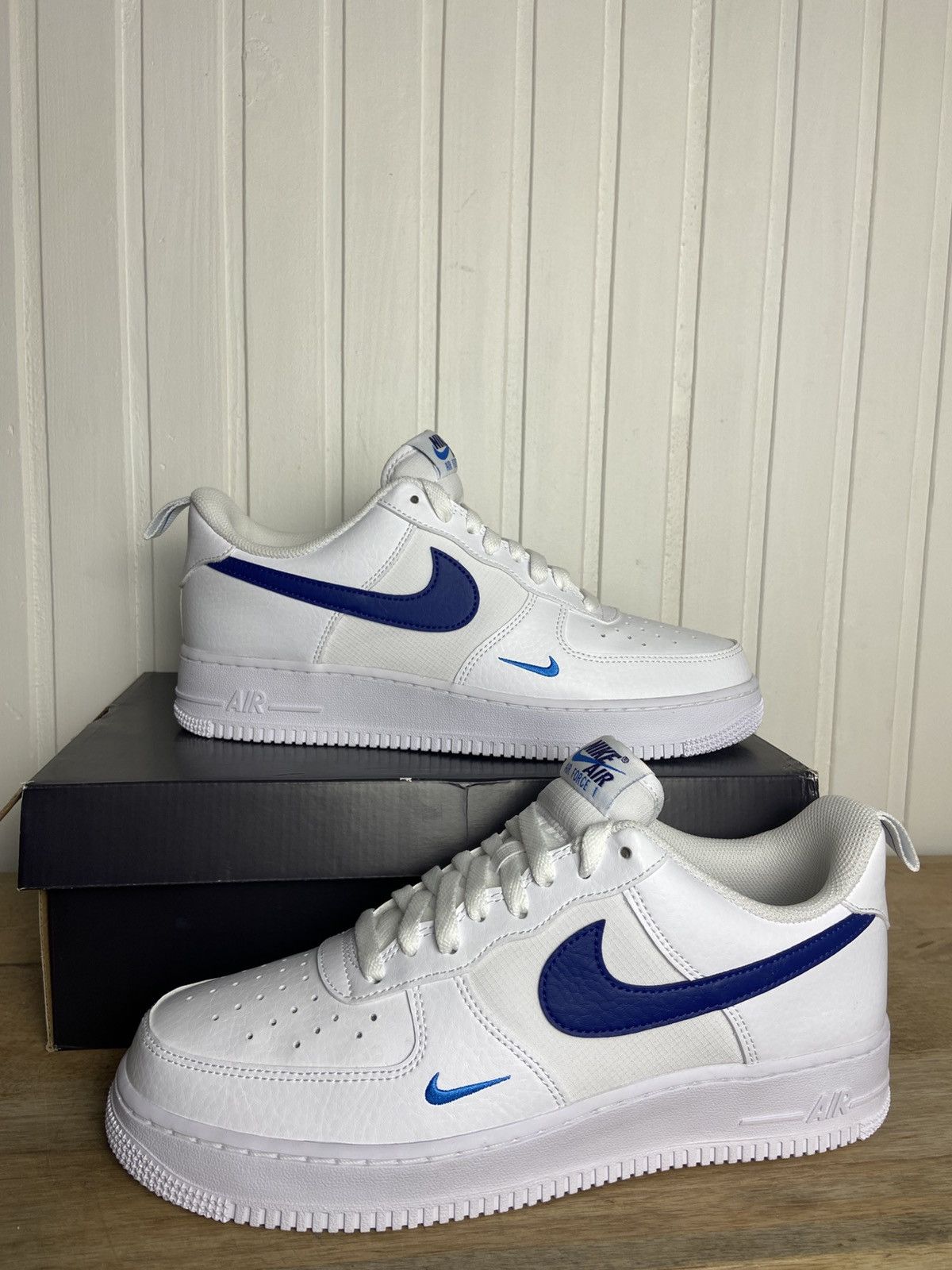 Nike New Nike Air Force 1 Low "White Light Deep Royal" Size 10US Size US 10 / EU 43 - 10 Thumbnail