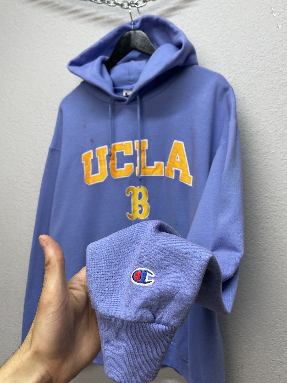 Russell Athletic Archive 90s Champion UCLA University Boxy Fit Hoodie Size US XL / EU 56 / 4 - 5 Thumbnail