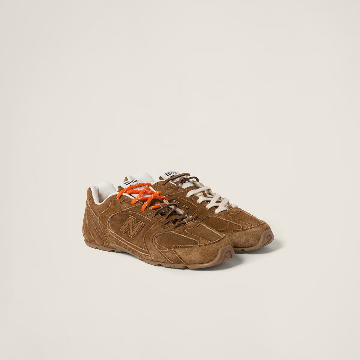 Miu Miu x New Balance 530 Sneakers | Black | FARFETCH