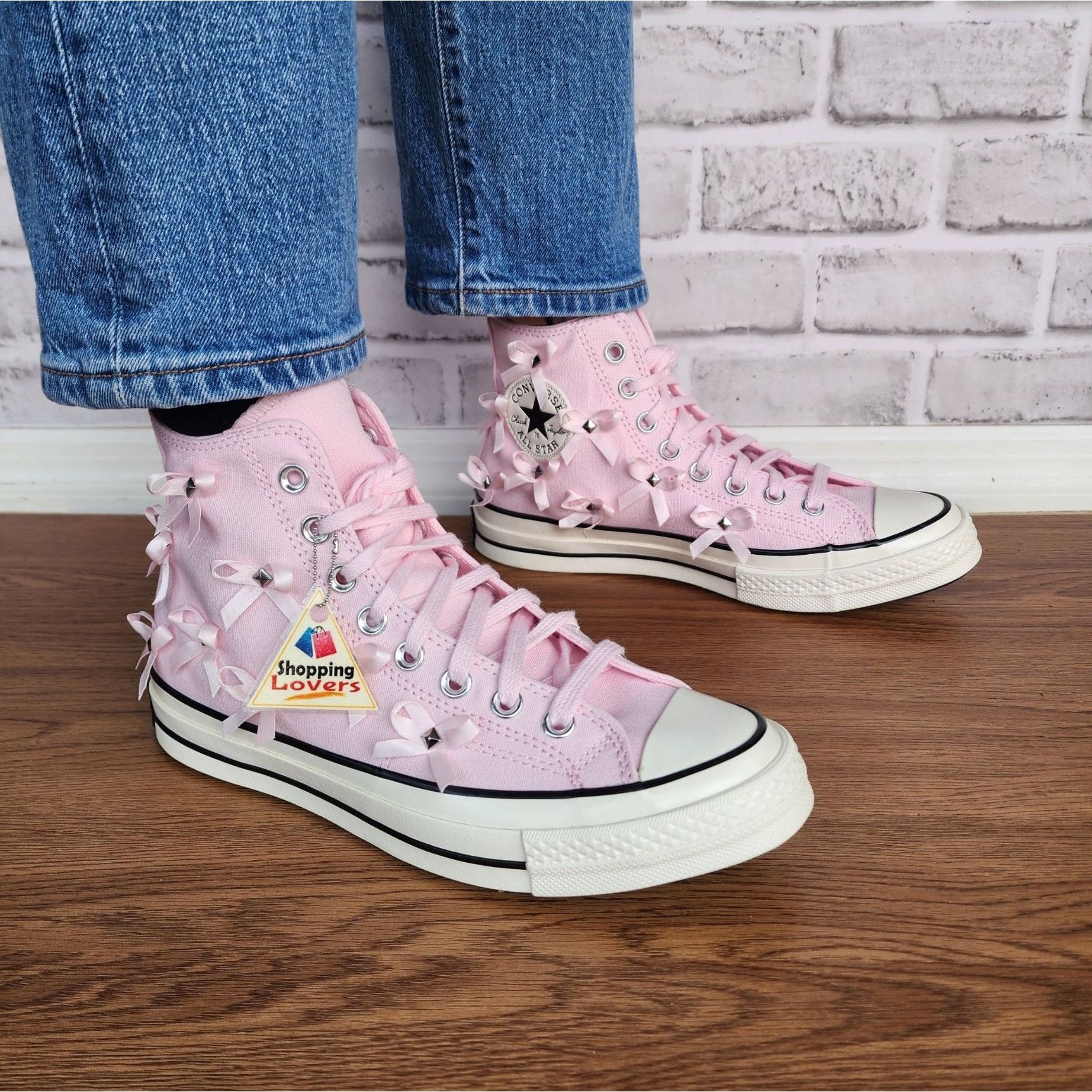 Converse ⭐Converse Chuck 70 Hi Bow Edgy Studded Size 6 Men's Shoes Sn Size US 6 / EU 39 - 2 Thumbnail