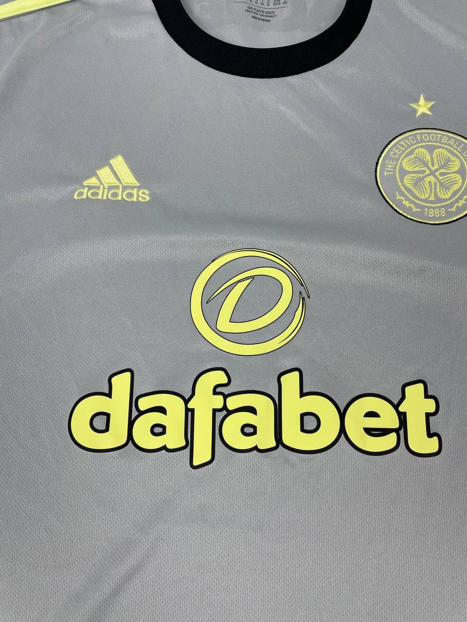 Adidas Adidas Celtic Fc 2022 2023 Third Shirt Soccer Jersey Size US XL / EU 56 / 4 - 4 Thumbnail