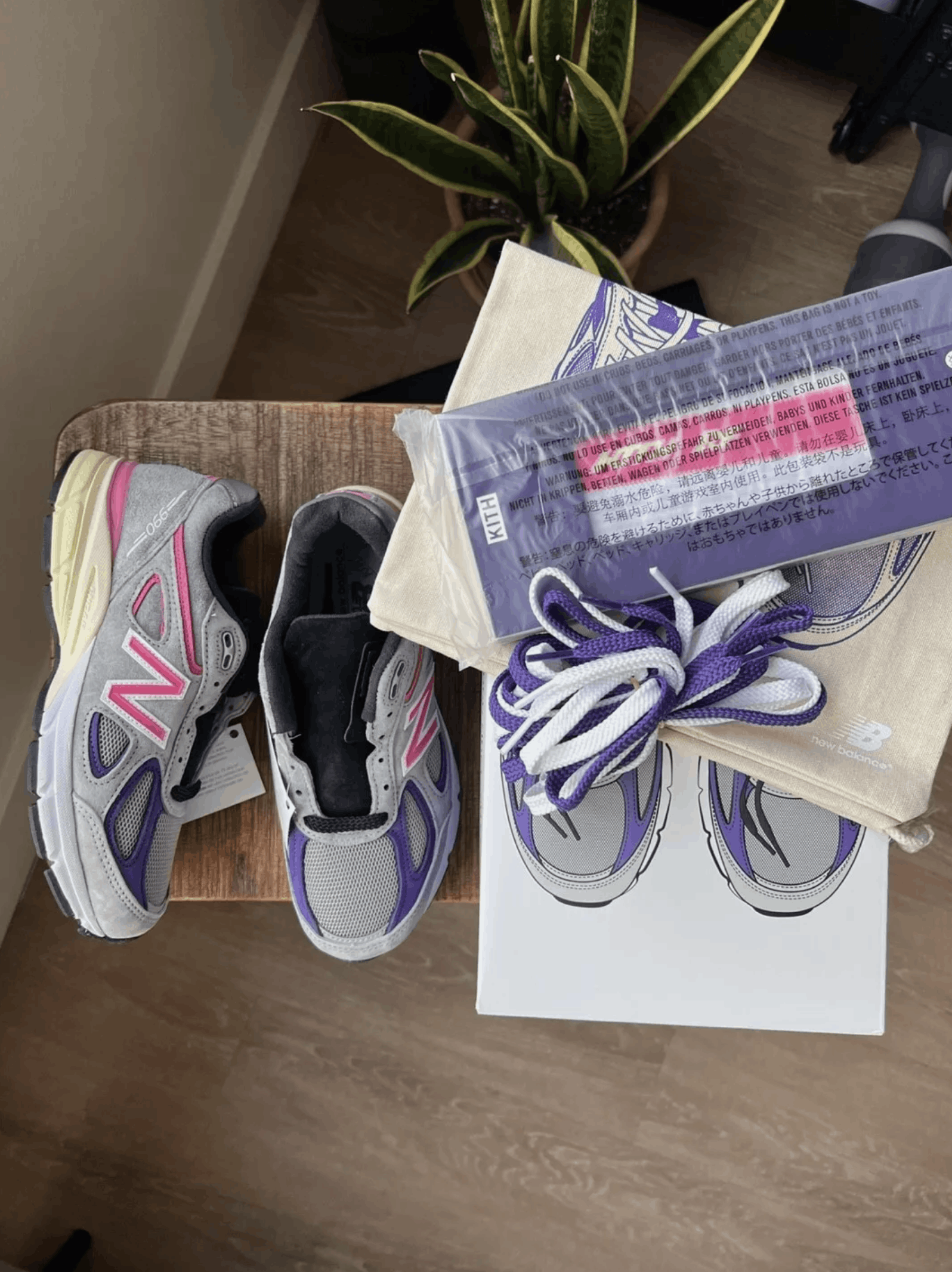 Kith × New Balance Kith x New Balance 990v4 UnitedArrows&Sons M990KT4 M6 / W7.5 Size US 7.5 / IT 37.5 - 2 Thumbnail