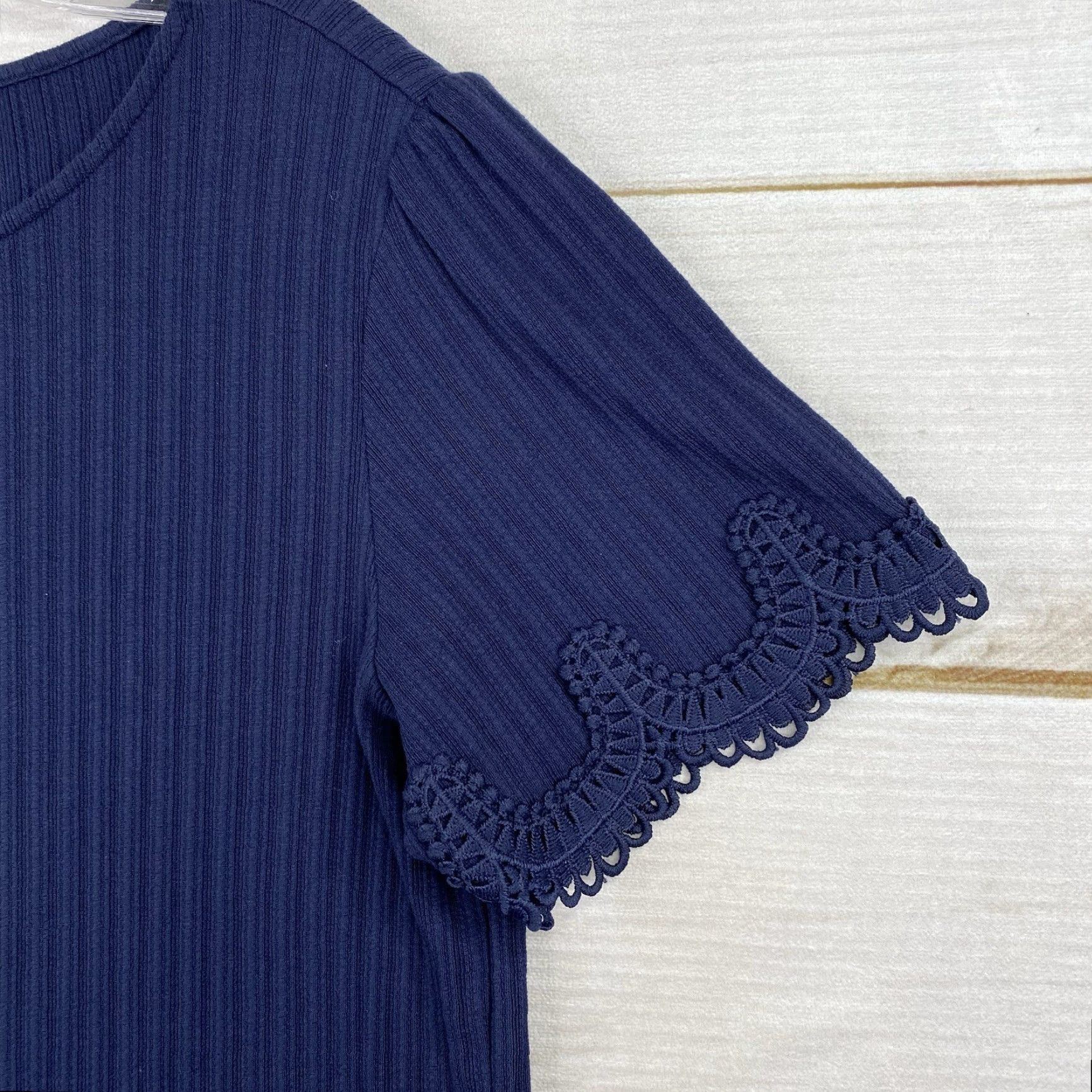 Ann Taylor Ann Taylor Top Womens XL Blue Crochet Ribbed Short Sleeve Stretch Minimalist Size XL / US 12-14 / IT 48-50 - 2 Thumbnail