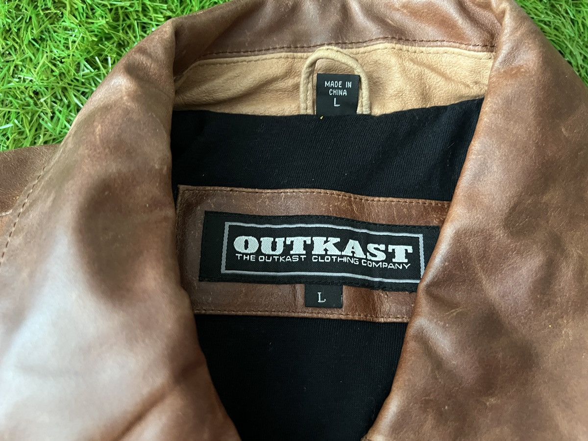 Outkast Vintage Outkast - 100% Leather Bomber Jacket Y2K Embroidery Size US L / EU 52-54 / 3 - 6 Thumbnail