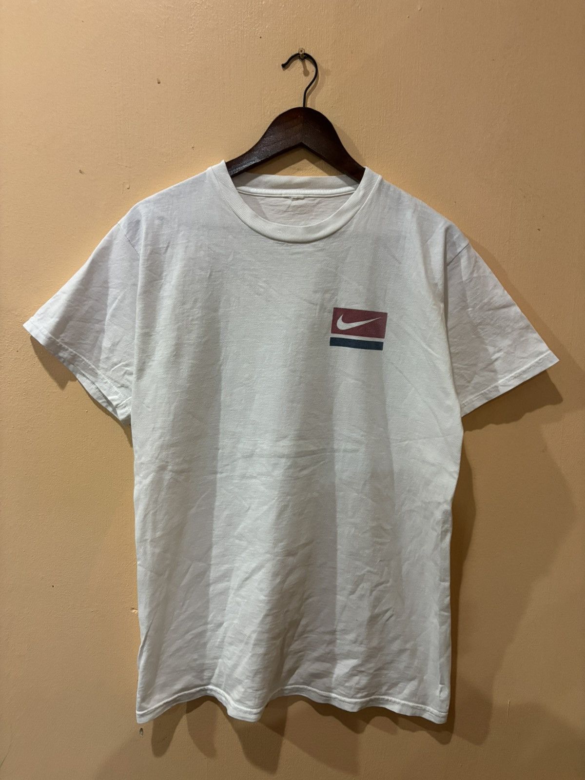 Nike Vintage Nike Tshirt Size US M / EU 48-50 / 2 - 2 Thumbnail