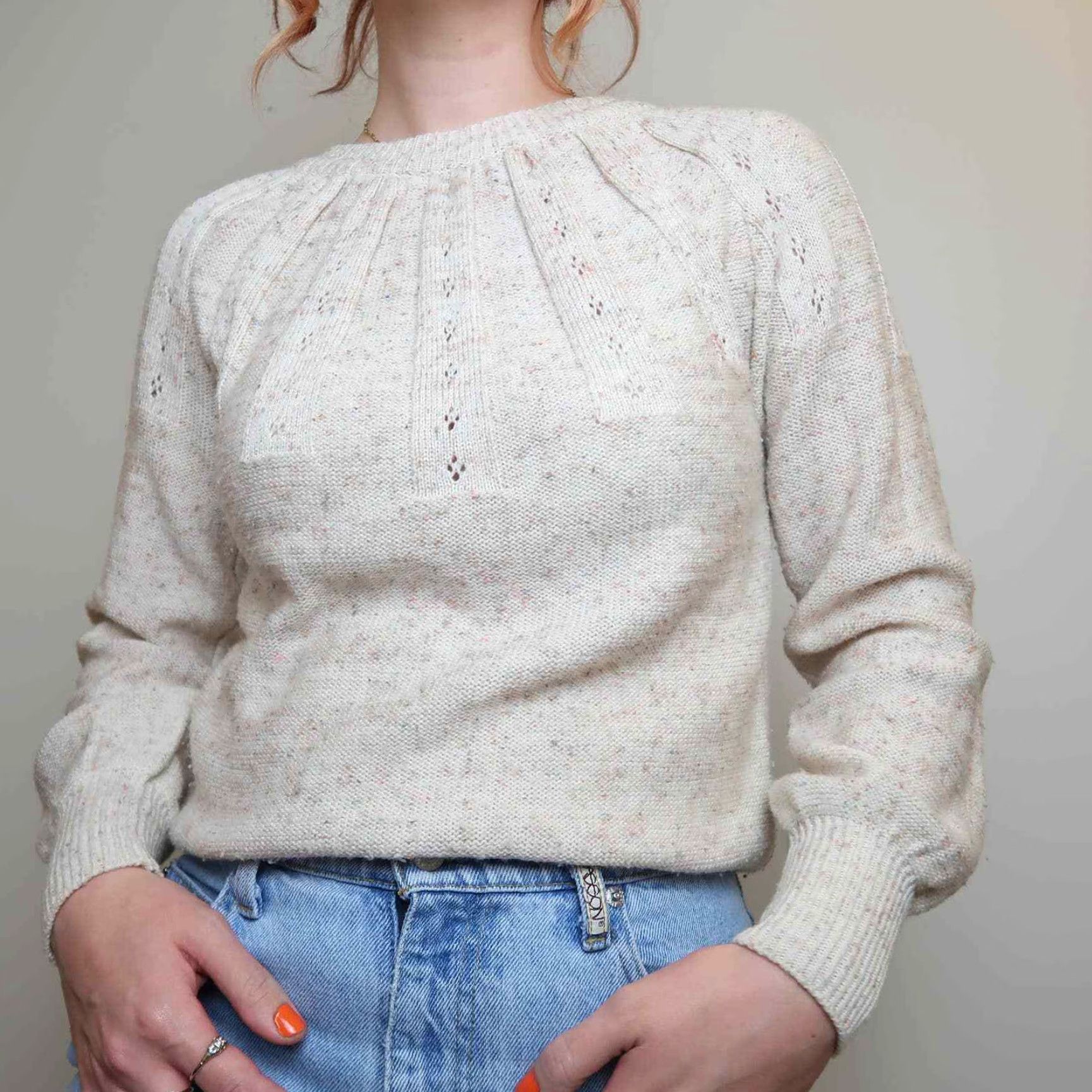 Vintage VINTAGE Genesis sweater M Cream speckled knit acrylic silk blend 80s Secretary/Geek casual Women’s Size M / US 6-8 / IT 42-44 - 3 Thumbnail