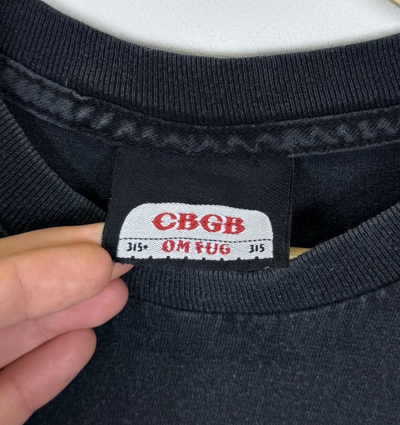 Vintage Vintage CBGB Omfug Home of Underground Rock T-Shirt Gray Top Size US M / EU 48-50 / 2 - 6 Thumbnail