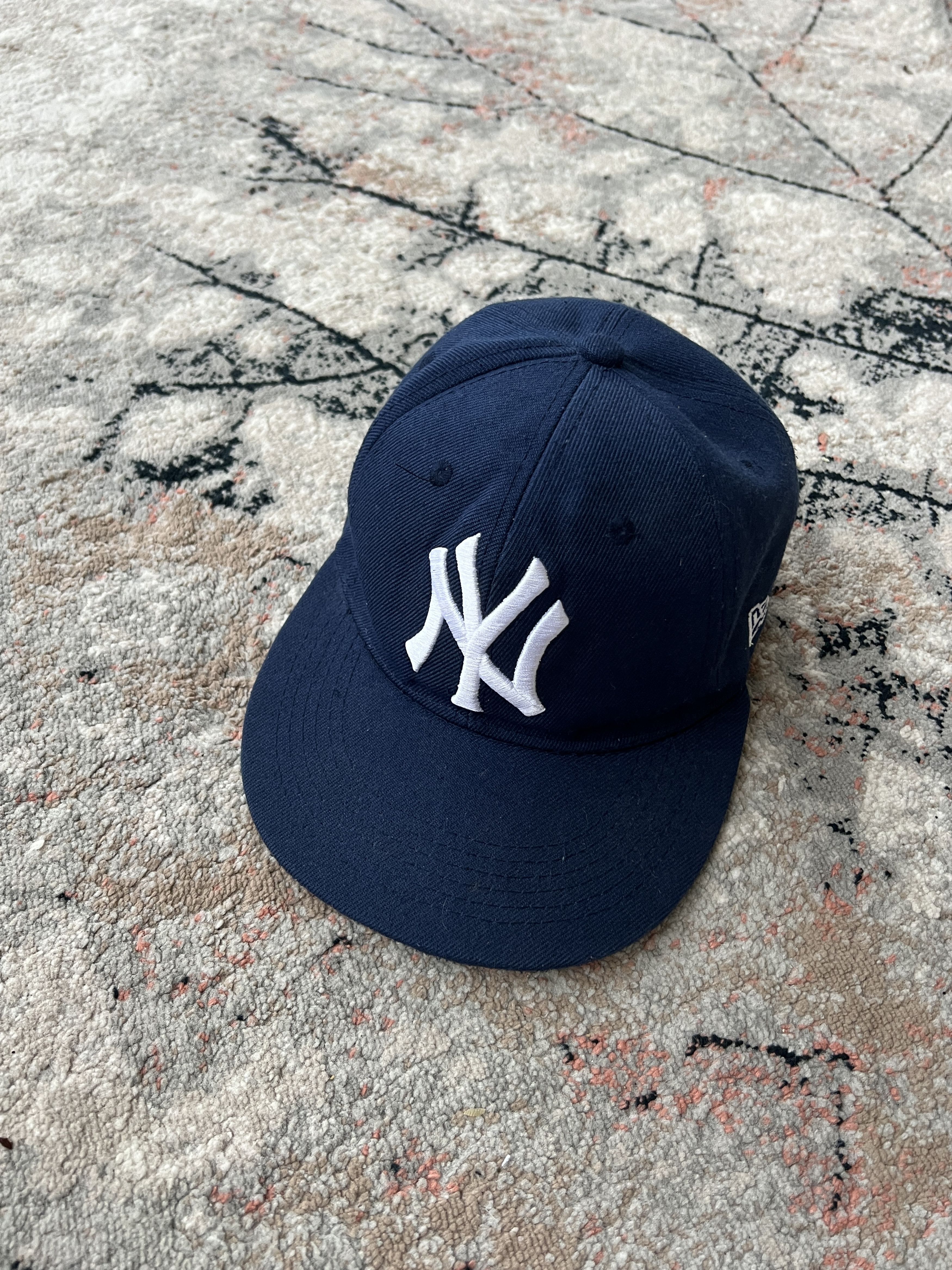 MLB New YorkYankees Vintage MLB Cap Size ONE SIZE - 1 Thumbnail