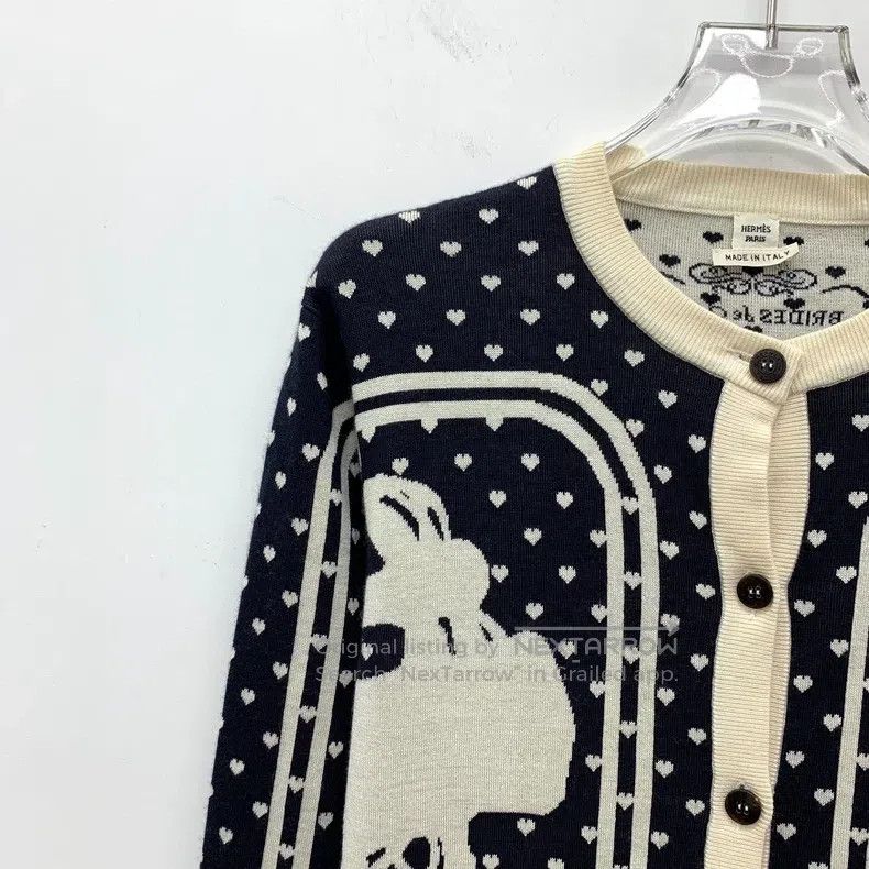 Hermes Hermes Black Heart Full-Print Cashmere Round Neck Single-B Size XS / US 0-2 / IT 36-38 - 3 Thumbnail
