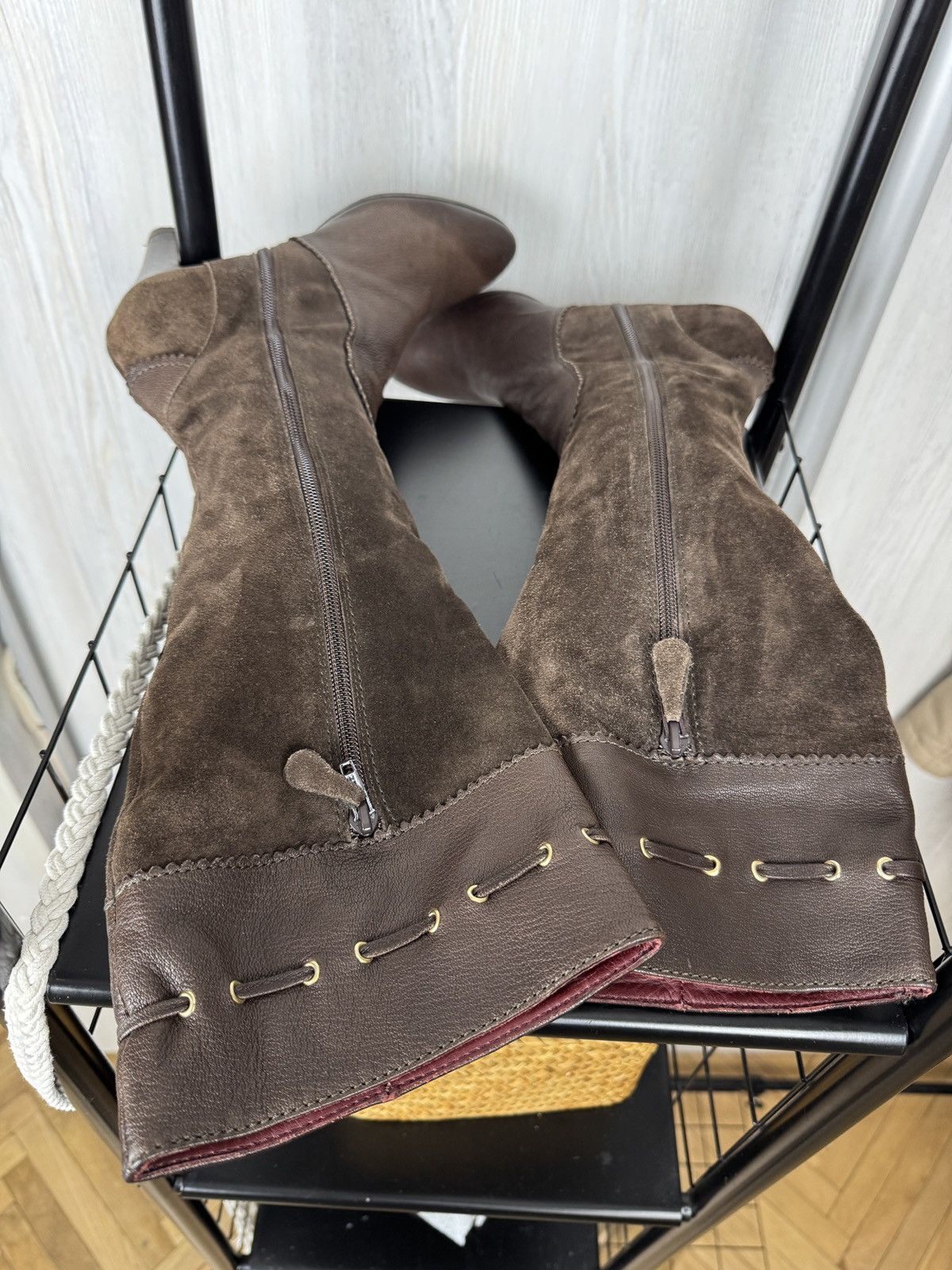 Max Mara Max Mara made in Italy brown suede boots knee length Size US 7 / IT 37 - 15 Thumbnail