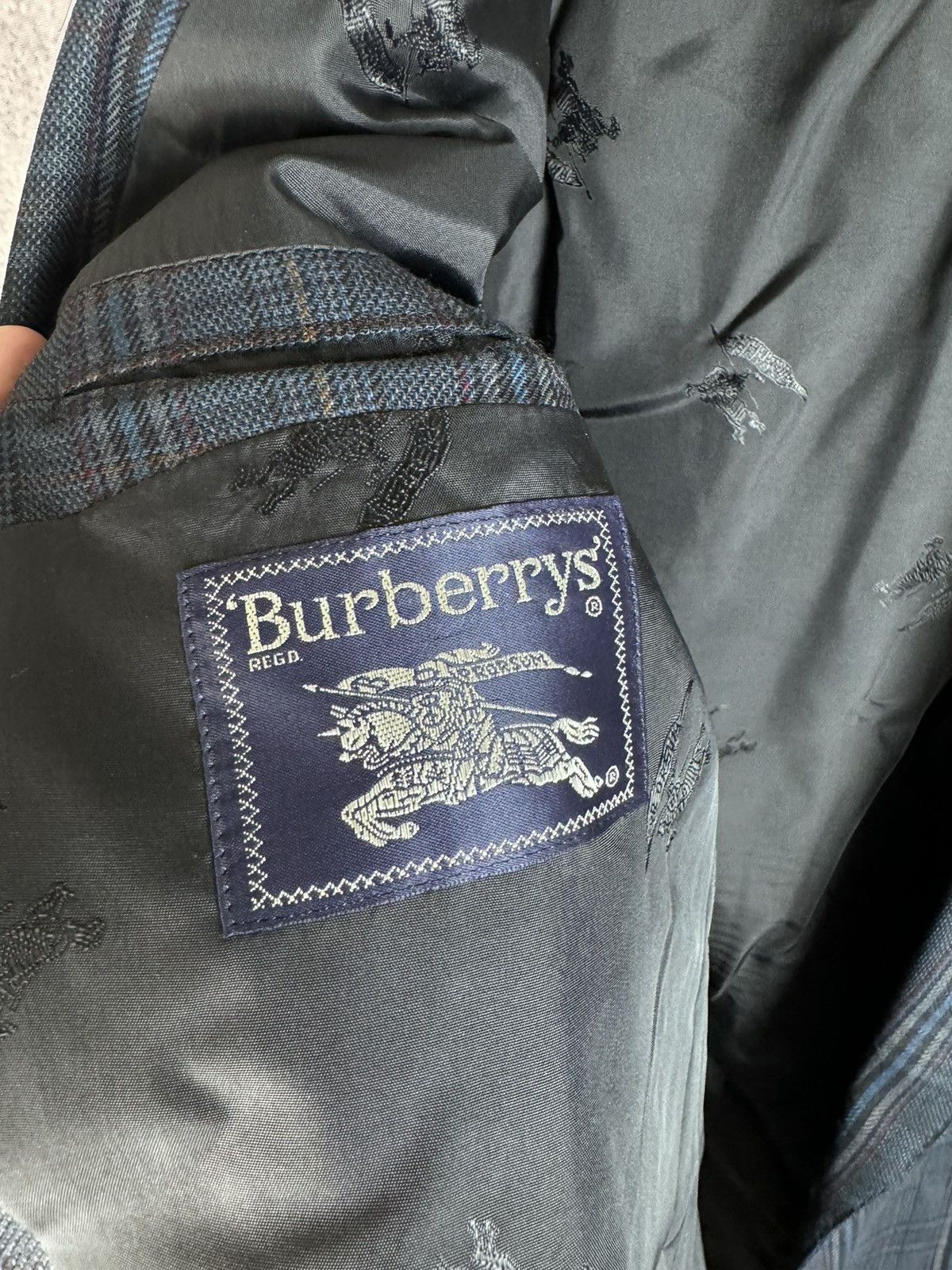 Burberry Burberry blazer jacket coat Size US XL / EU 56 / 4 - 3 Thumbnail