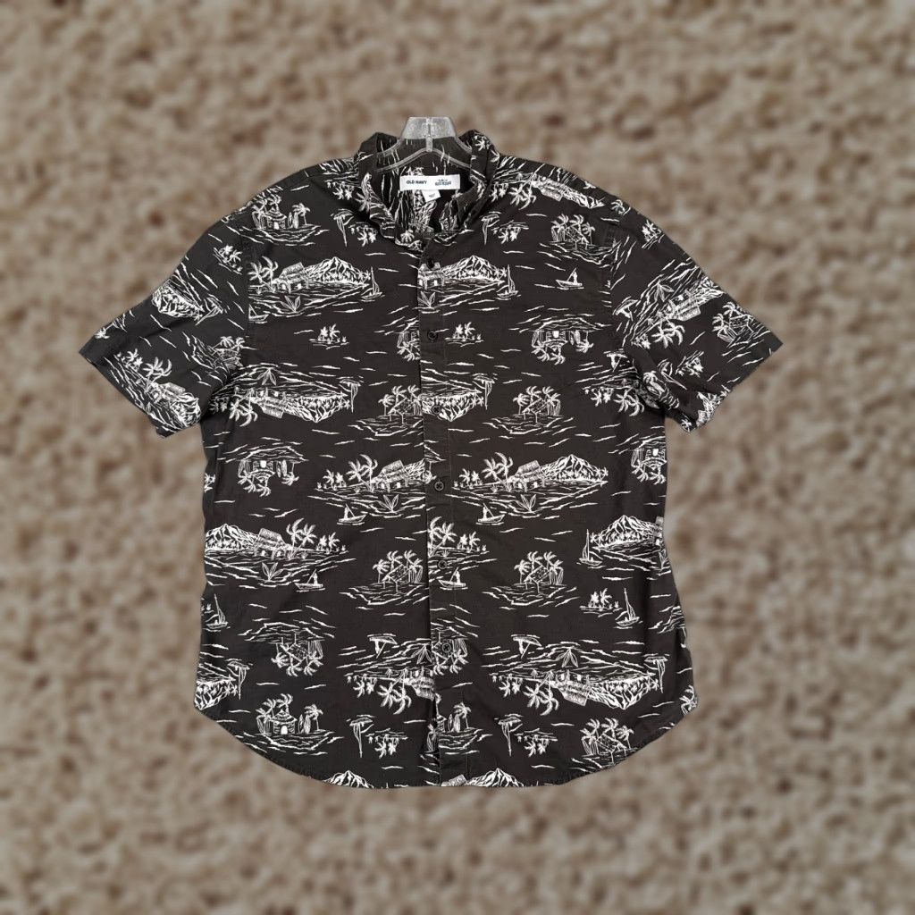 Old Navy Old Navy Button-Up Shirt Adult Large White Black Palm Hawaiian Rayon Slim Fit Size US L / EU 52-54 / 3 - 1 Thumbnail