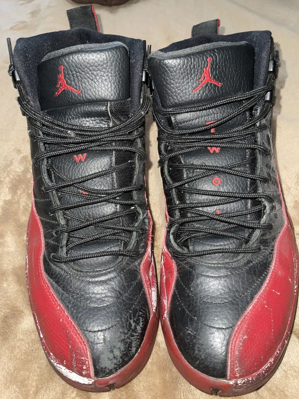 Jordan Brand Jordan 12 Flu Game (2009) Size US 12 / EU 45 - 3 Thumbnail