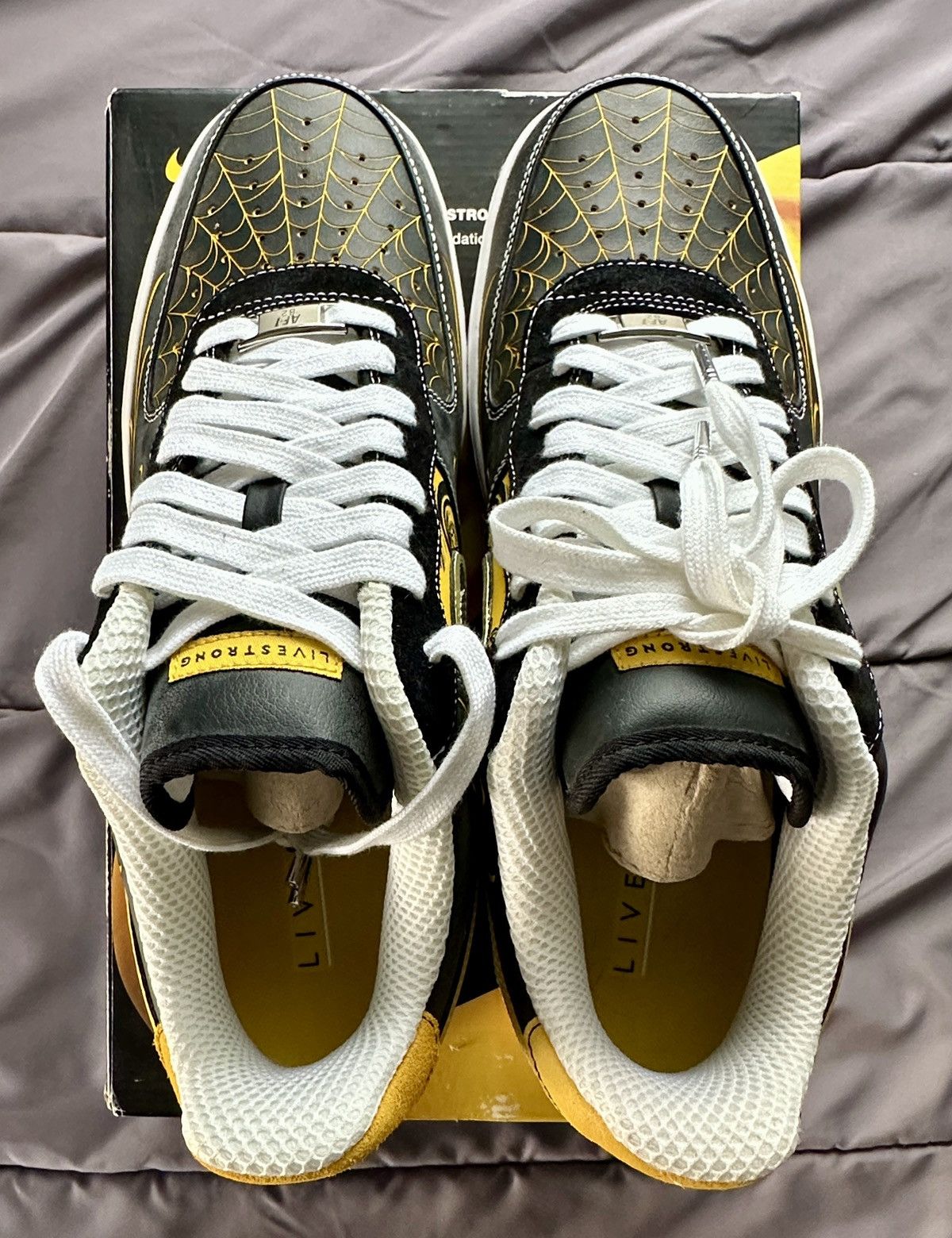 Nike Nike Air Force 1 Low Mr. Cartoon Livestrong Size US 11 / EU 44 - 10 Thumbnail