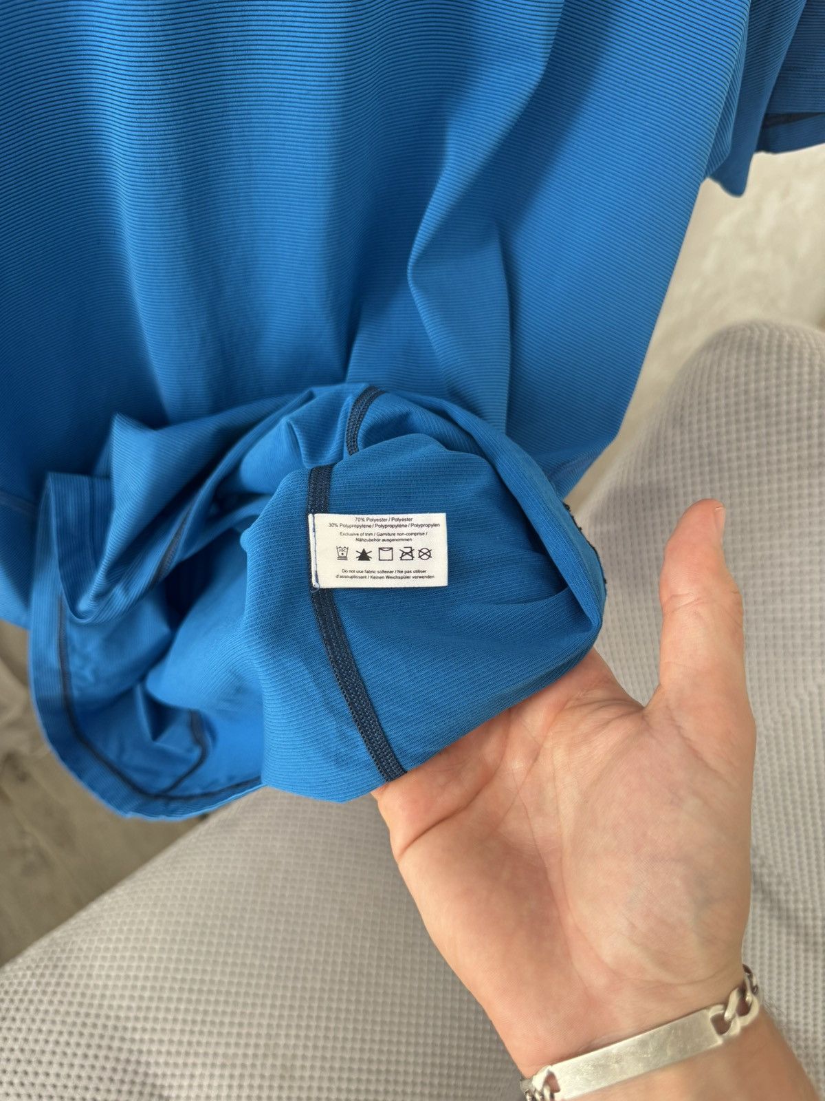 Arc'teryx Arcteryx Reflective Logo Blue T Shirt Size US S / EU 44-46 / 1 - 6 Thumbnail