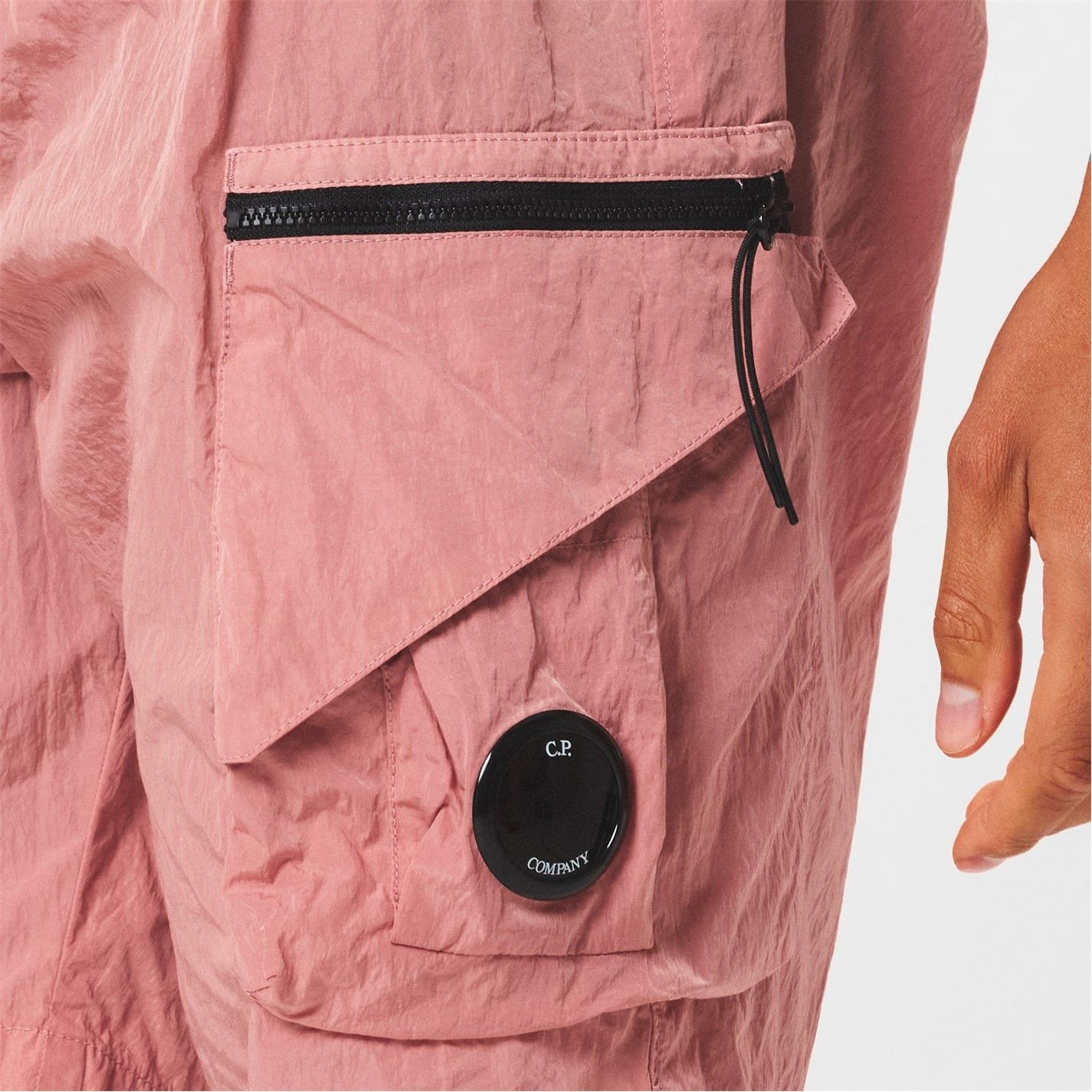 C.P. Company o1g2r1mq0426 Chrome Lens Swim Shorts in Misty Rose Size US 36 / EU 52 - 4 Thumbnail