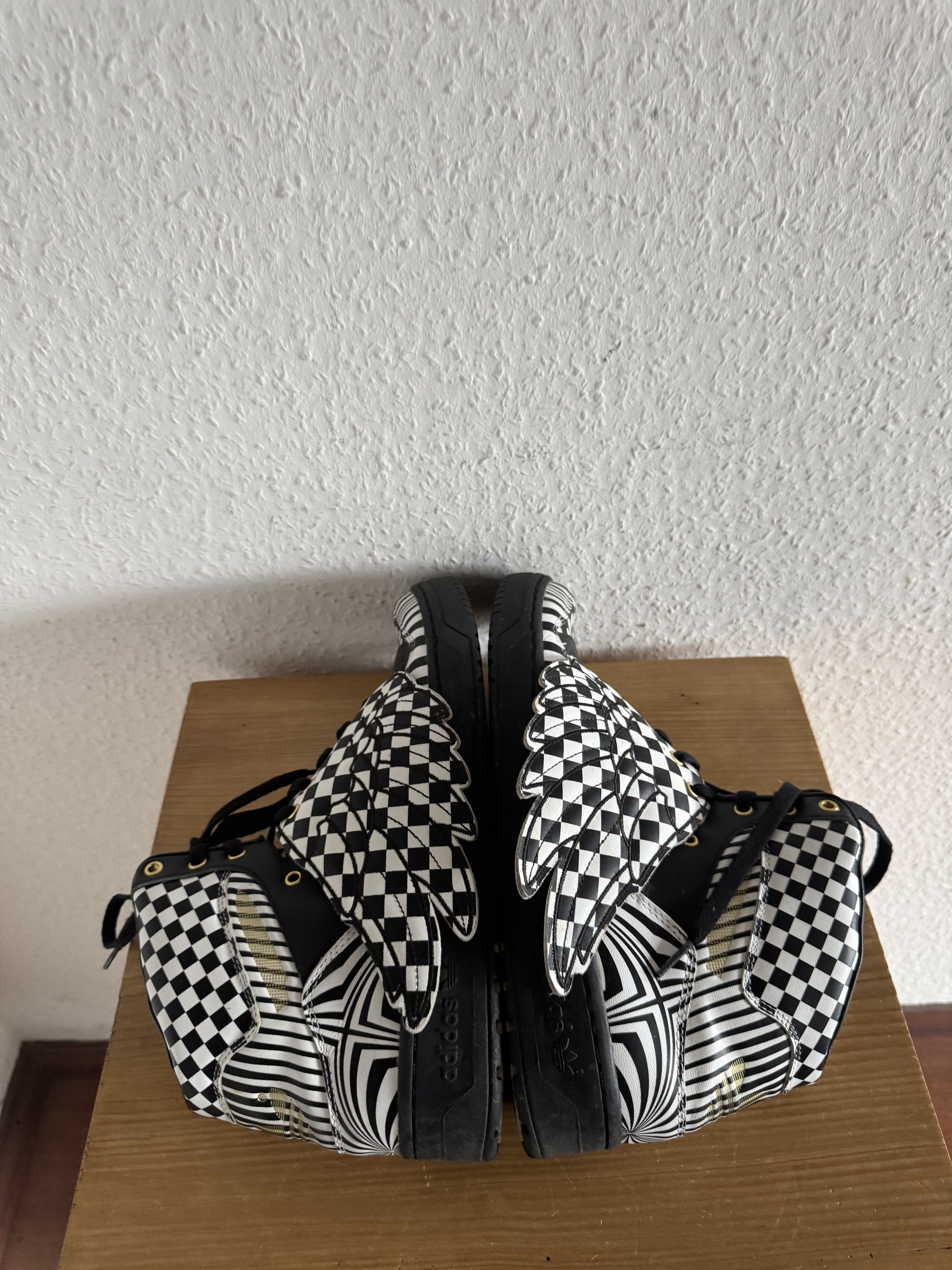 Adidas × Jeremy Scott JS Wings OPART Black White Size US 12.5 / EU 45-46 - 10 Thumbnail