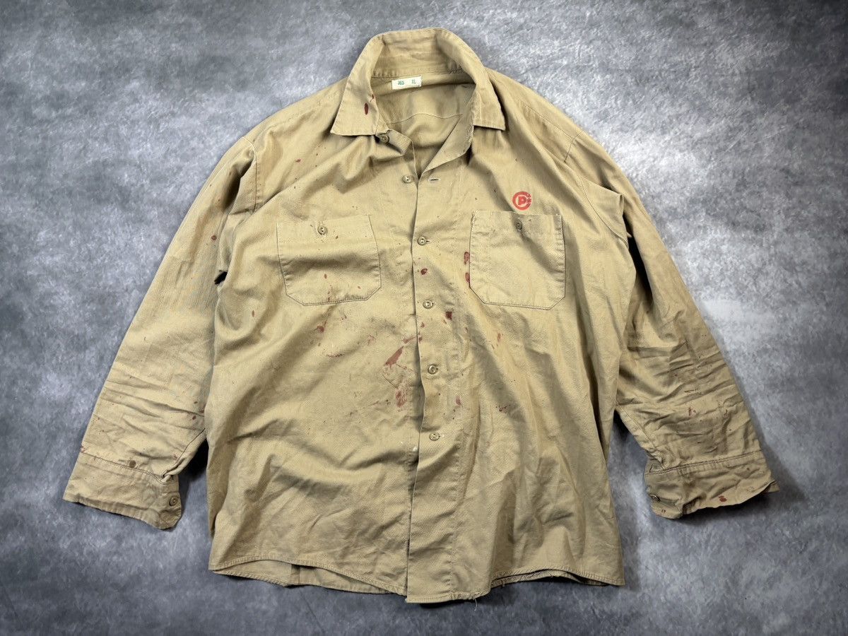 Vintage Vintage Work Shirt Blood Splatter Thrashed CP Rail Moleskin Size US XL / EU 56 / 4 - 16 Thumbnail