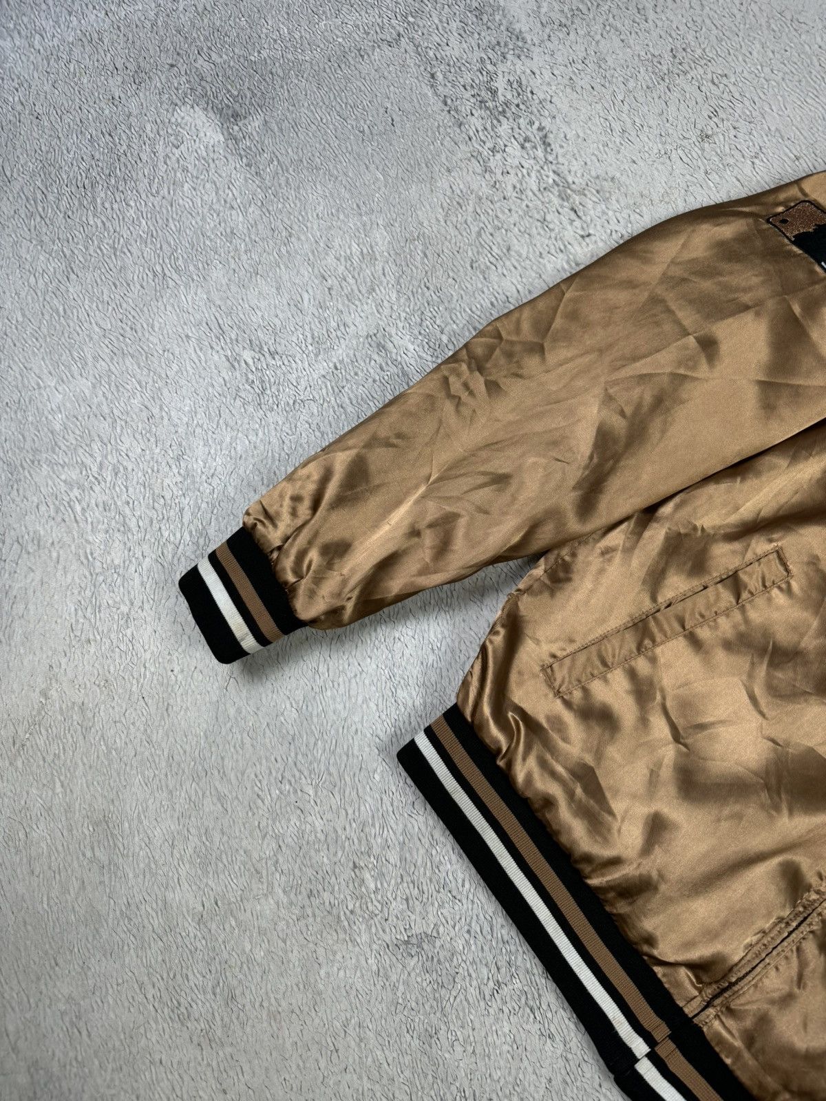 Majestic × Vintage Vintage Chicago Sox Majestic Gold Bomber Sport Jacket Size US L / EU 52-54 / 3 - 4 Thumbnail