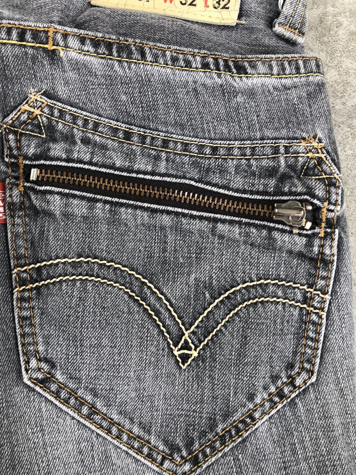 If Six Was Nine Y2k Levis Flared Jeans Distressed Jeans 507 Size US 31 - 19 Thumbnail
