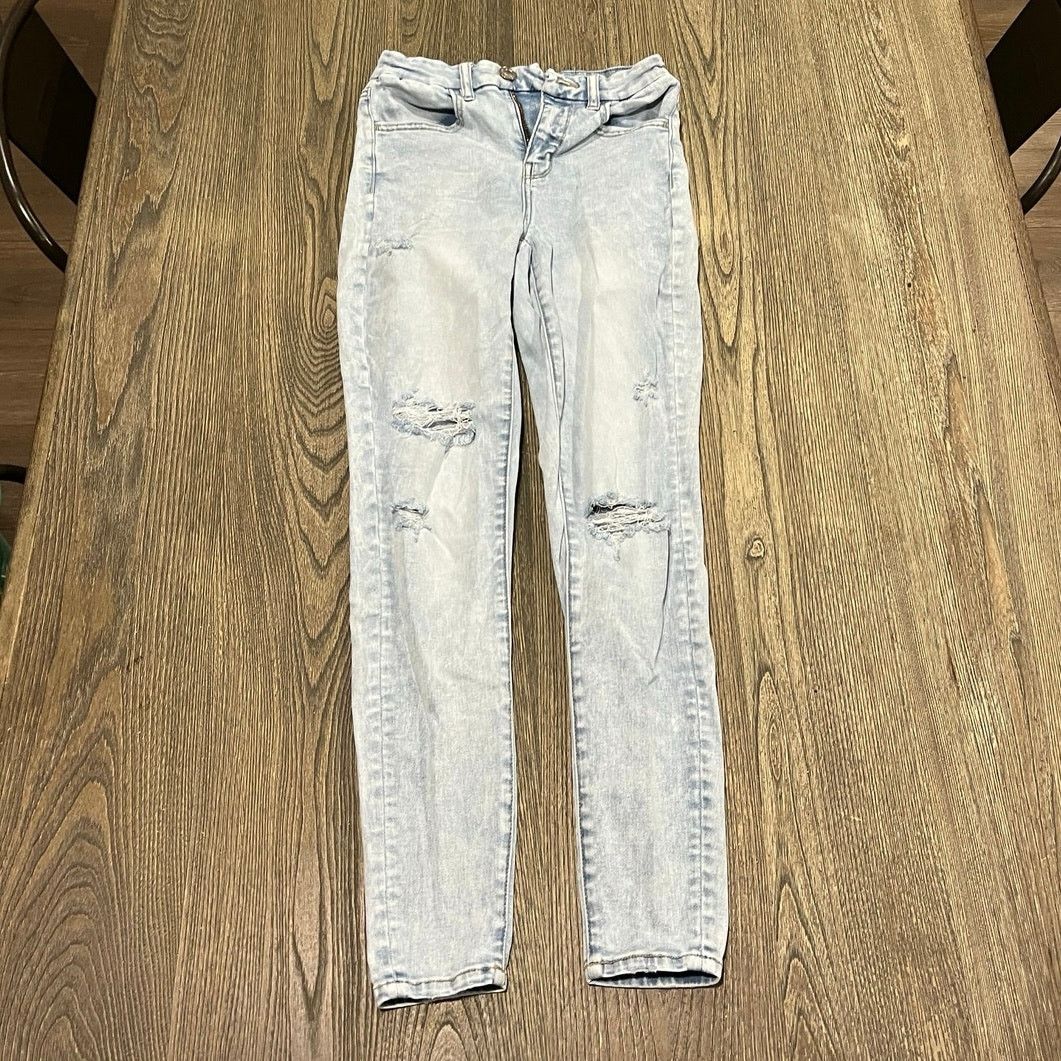 American Eagle Outfitters American Eagle Curvy Hi-Rise Jegging Distressed Blue Size 2 Size 26" / US 2 / IT 38 - 1 Thumbnail